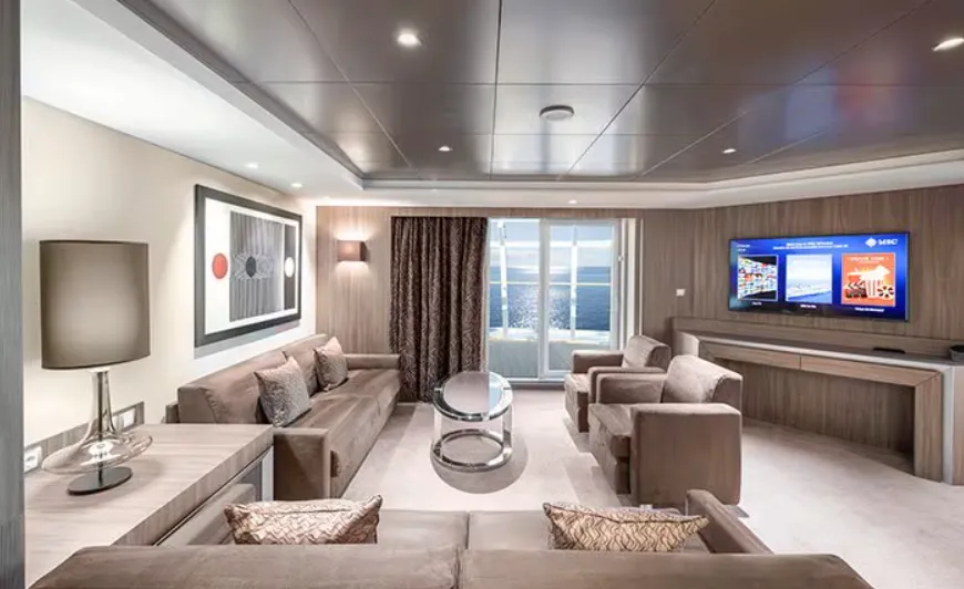 遊艇俱樂部皇家套房 3