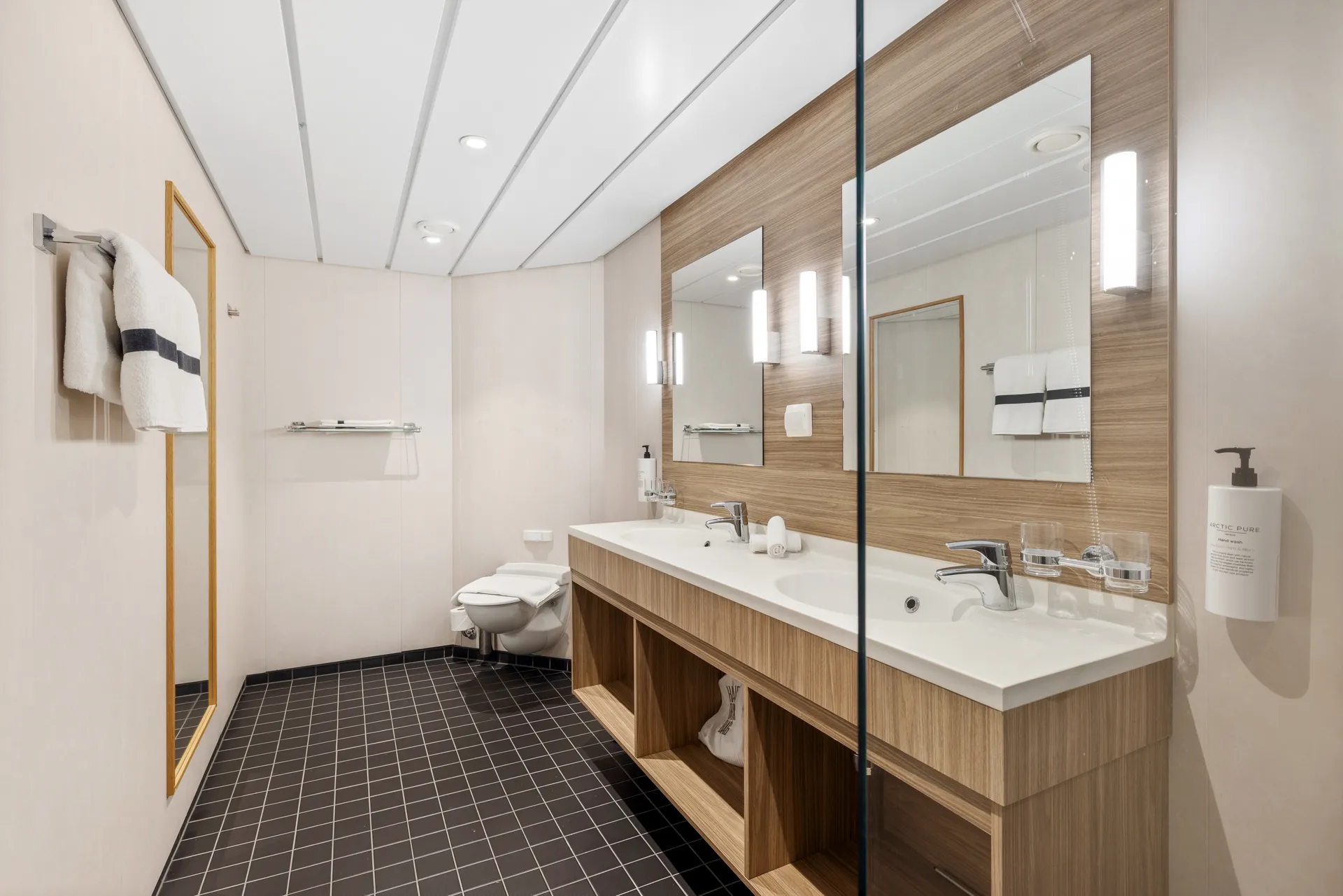 探險業主套房 1