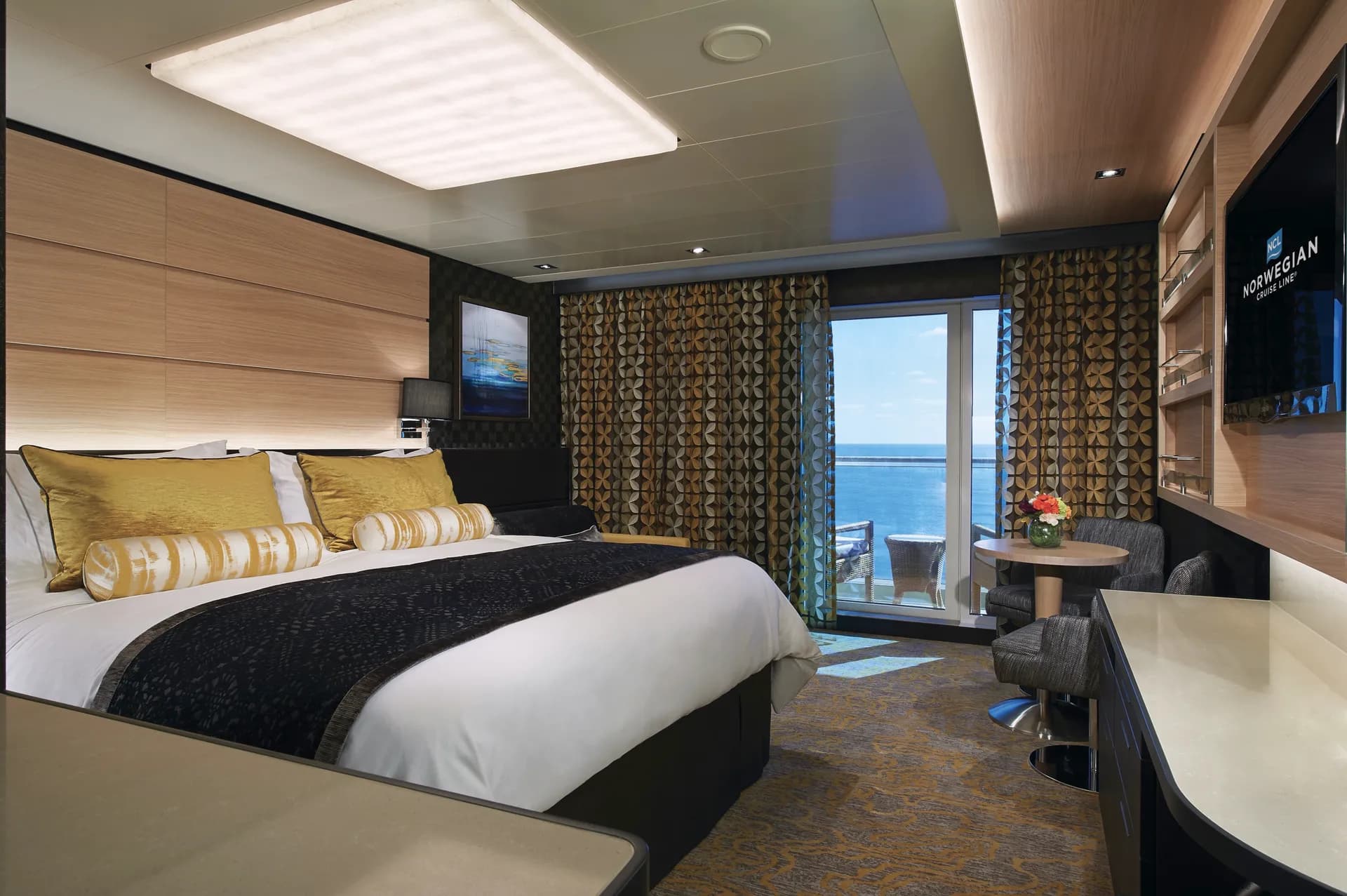 海灣庭院頂層套房（附陽台） 1