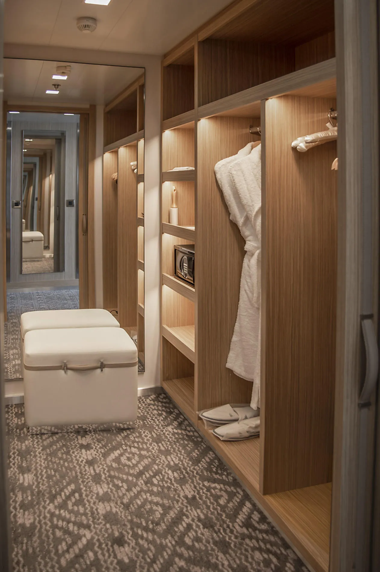 特權套房6甲板 3