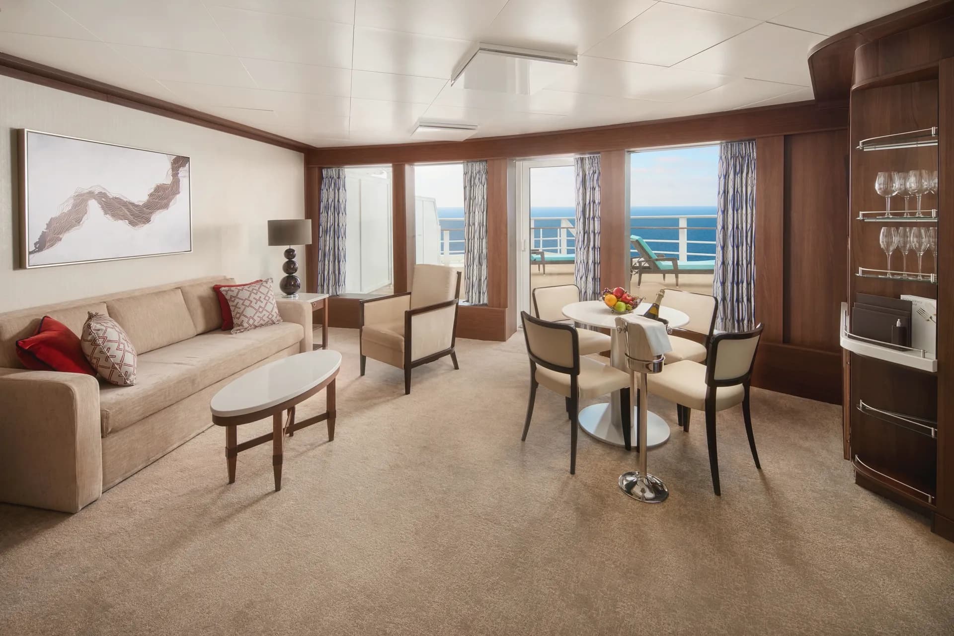 擁有大型陽台的主人套房 3