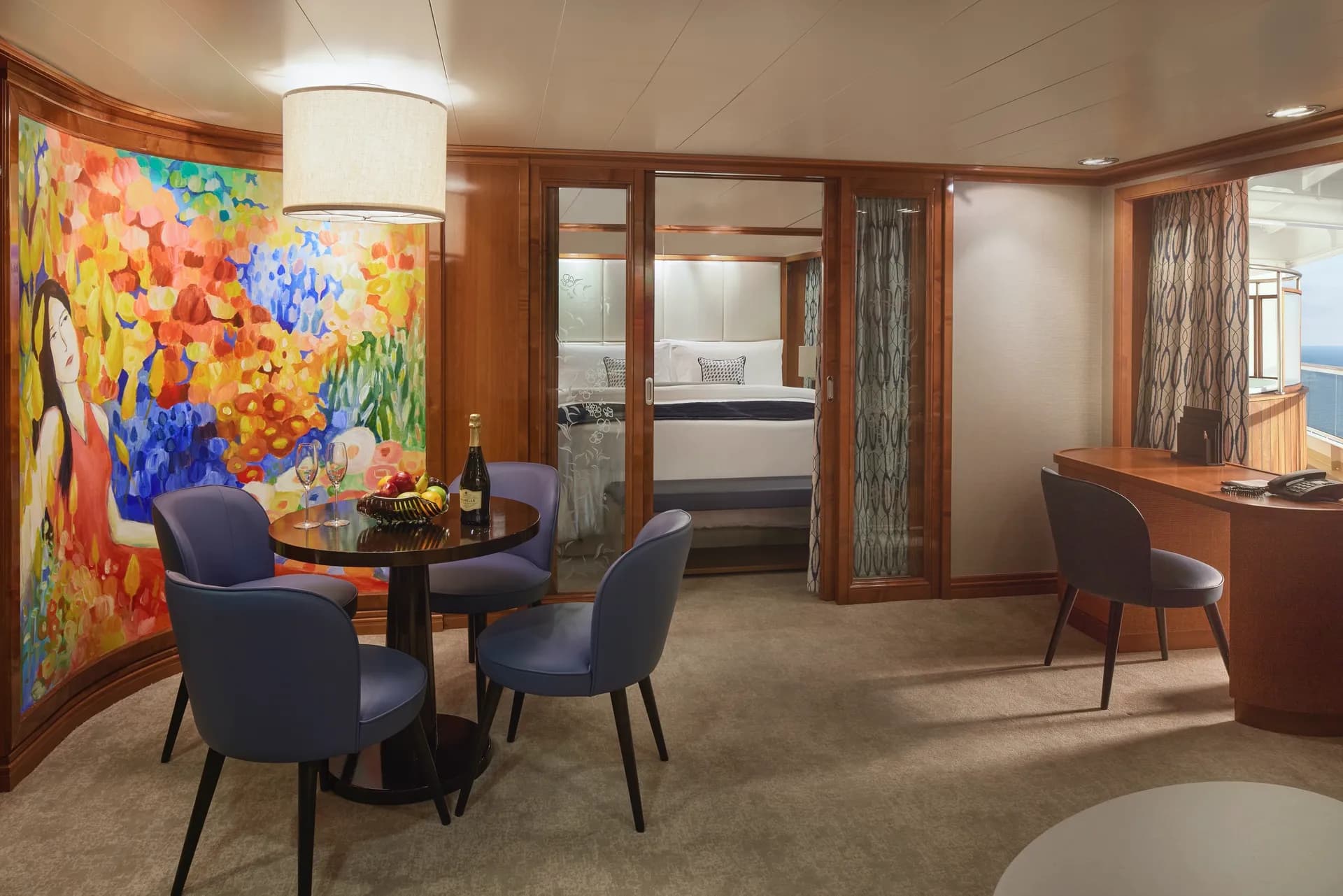 擁有大型陽台的主人套房 5