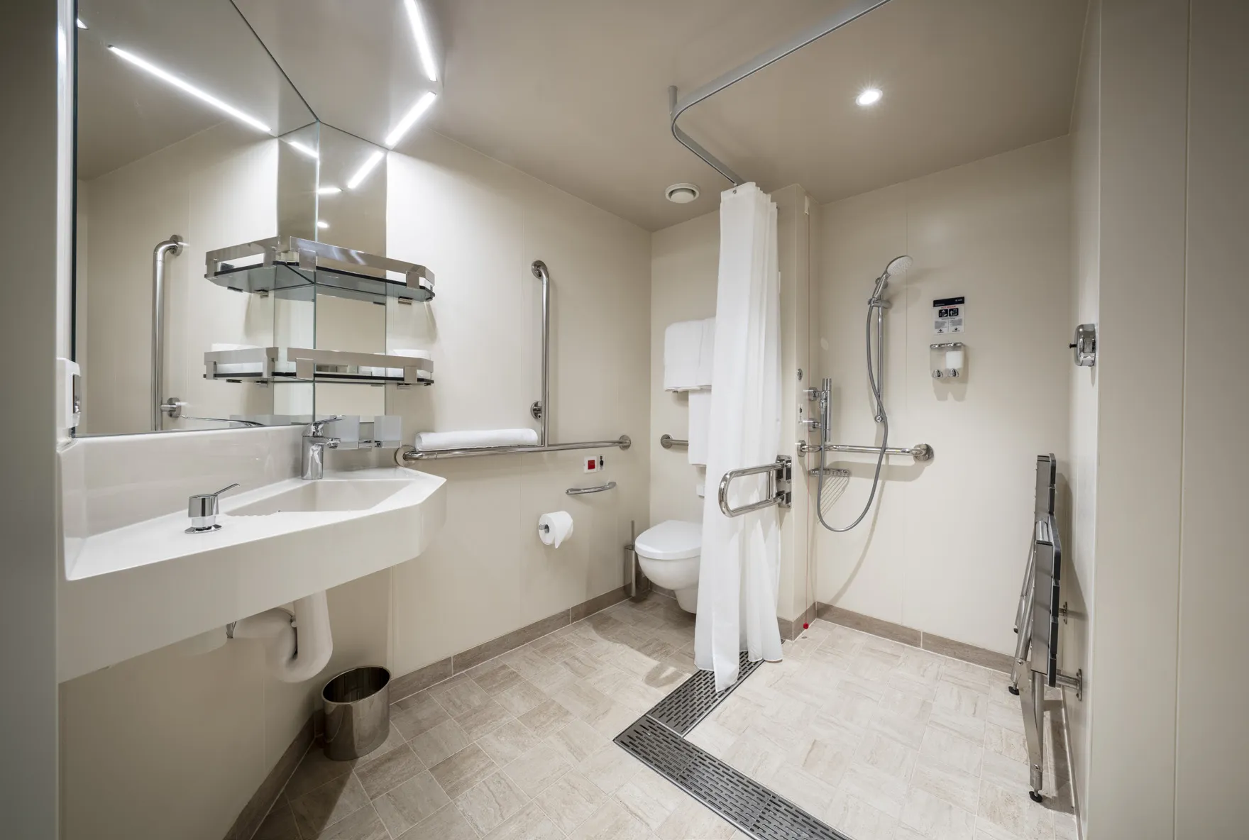 MSC遊艇俱樂部豪華套房 6