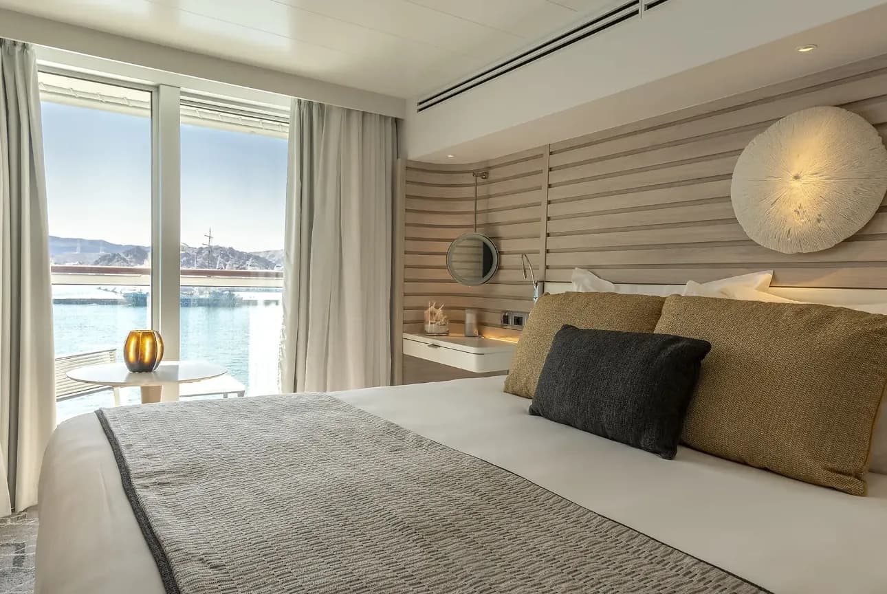 尊貴甲板6號套房 2