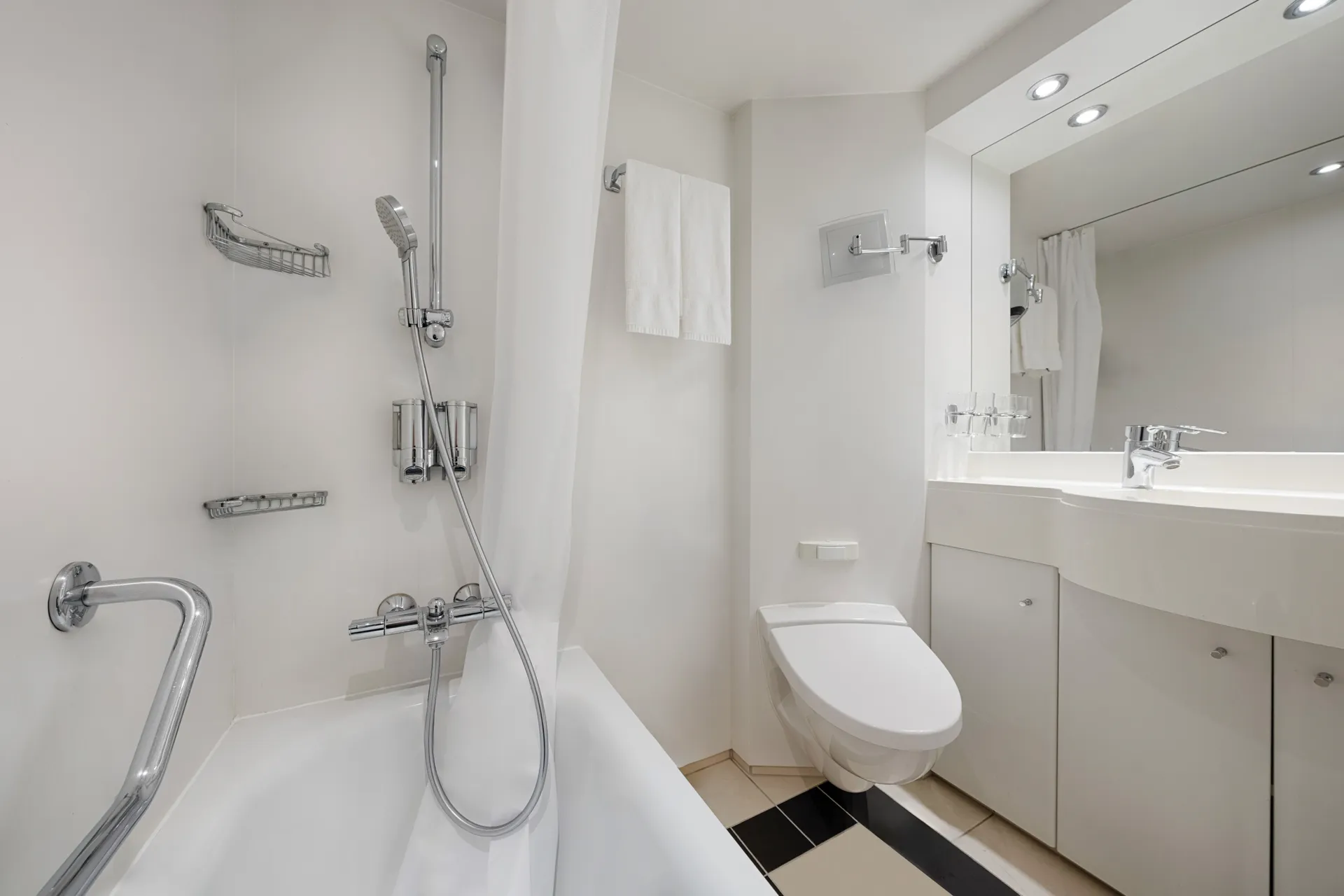 海景密封窗豪華套房 3