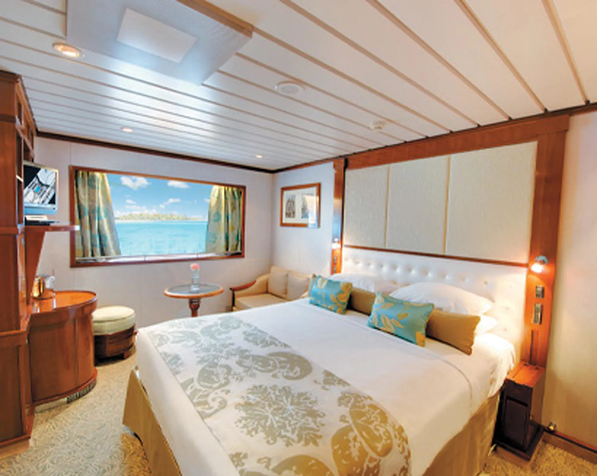 窗戶客房 E - 4 甲板 4