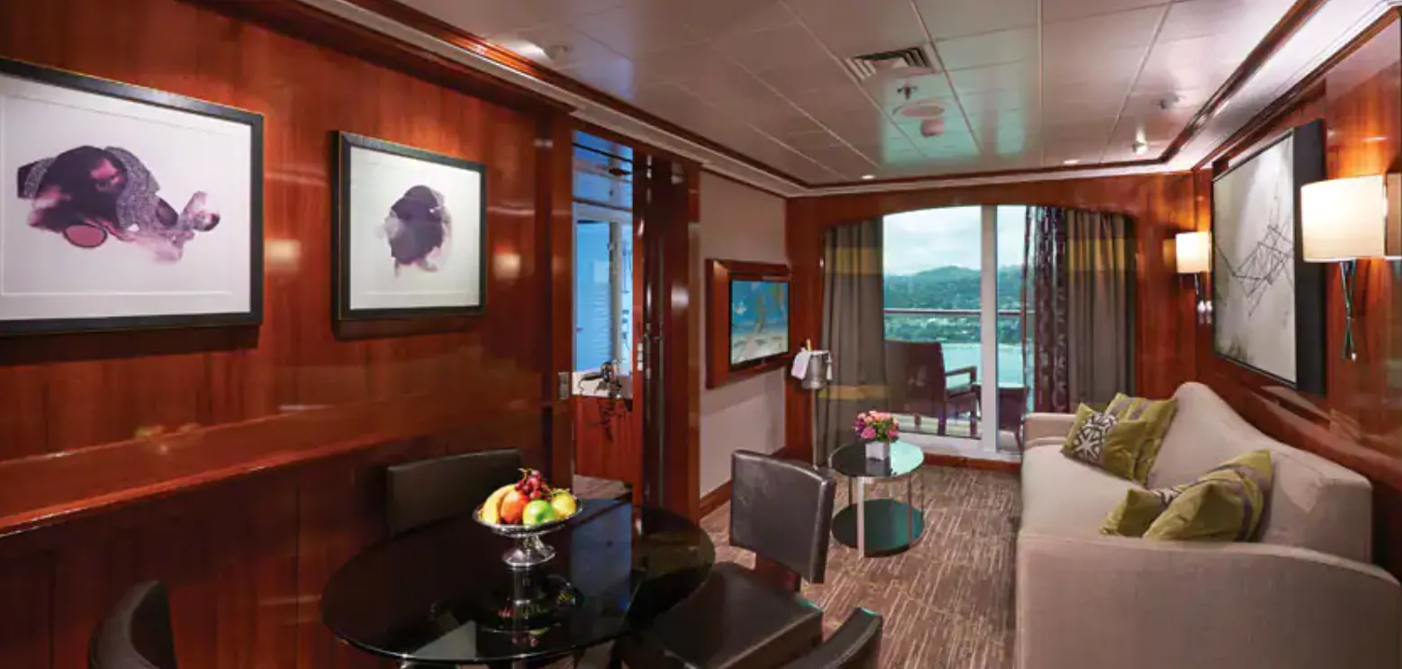 海灣庭院頂層套房（附陽台） 3