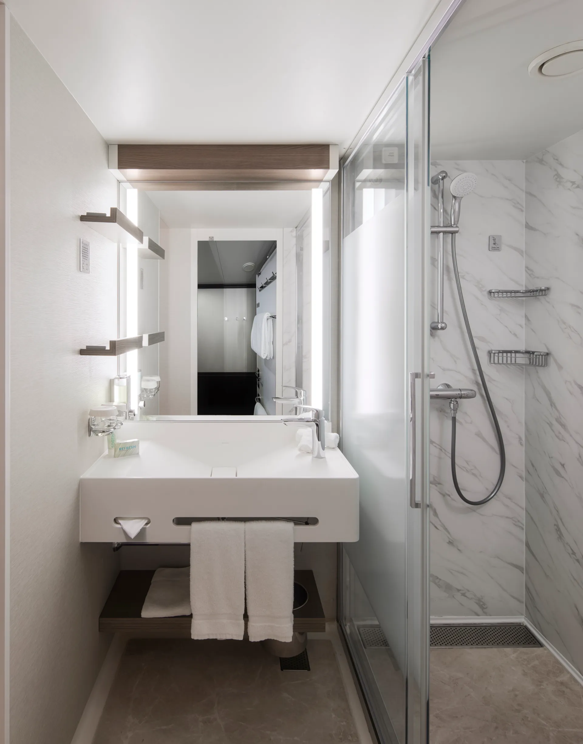 隨航俱樂部陽台套房 2