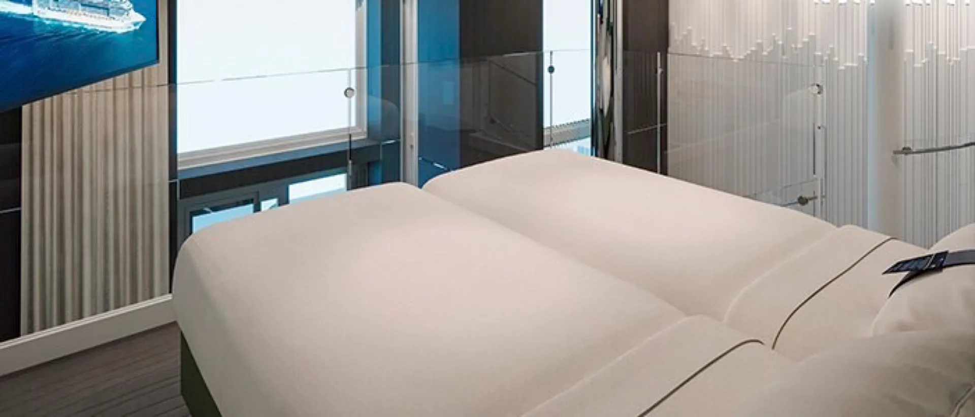 MSC遊艇俱樂部皇家套房，配有漩渦浴缸 2