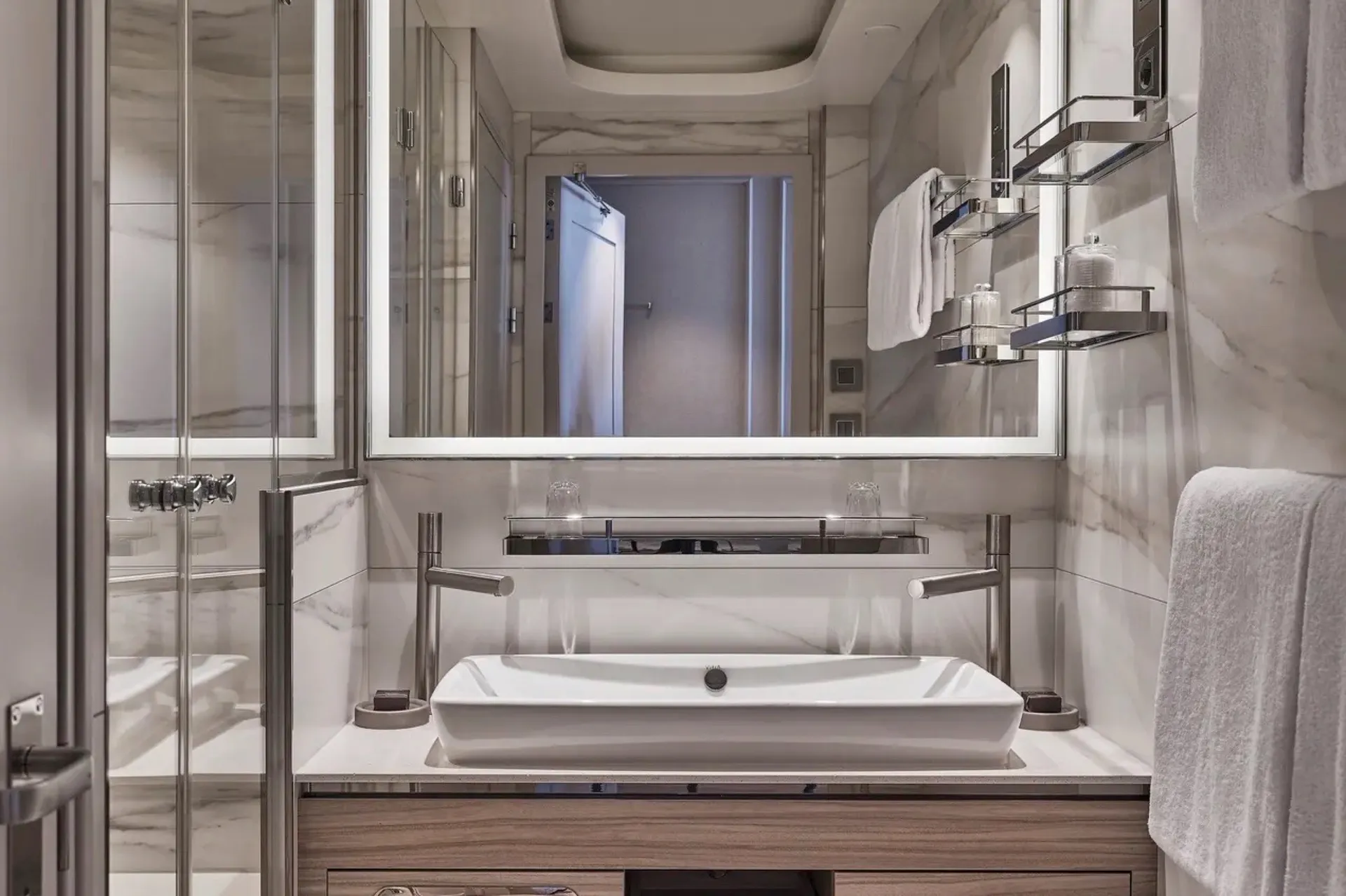 經典陽台套房 3