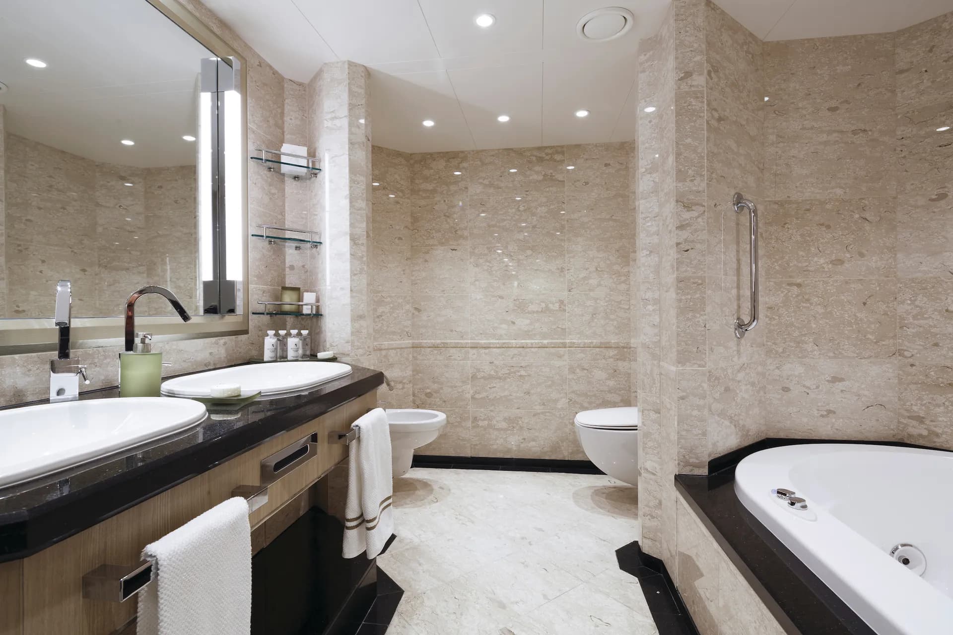 業主二號套房 3