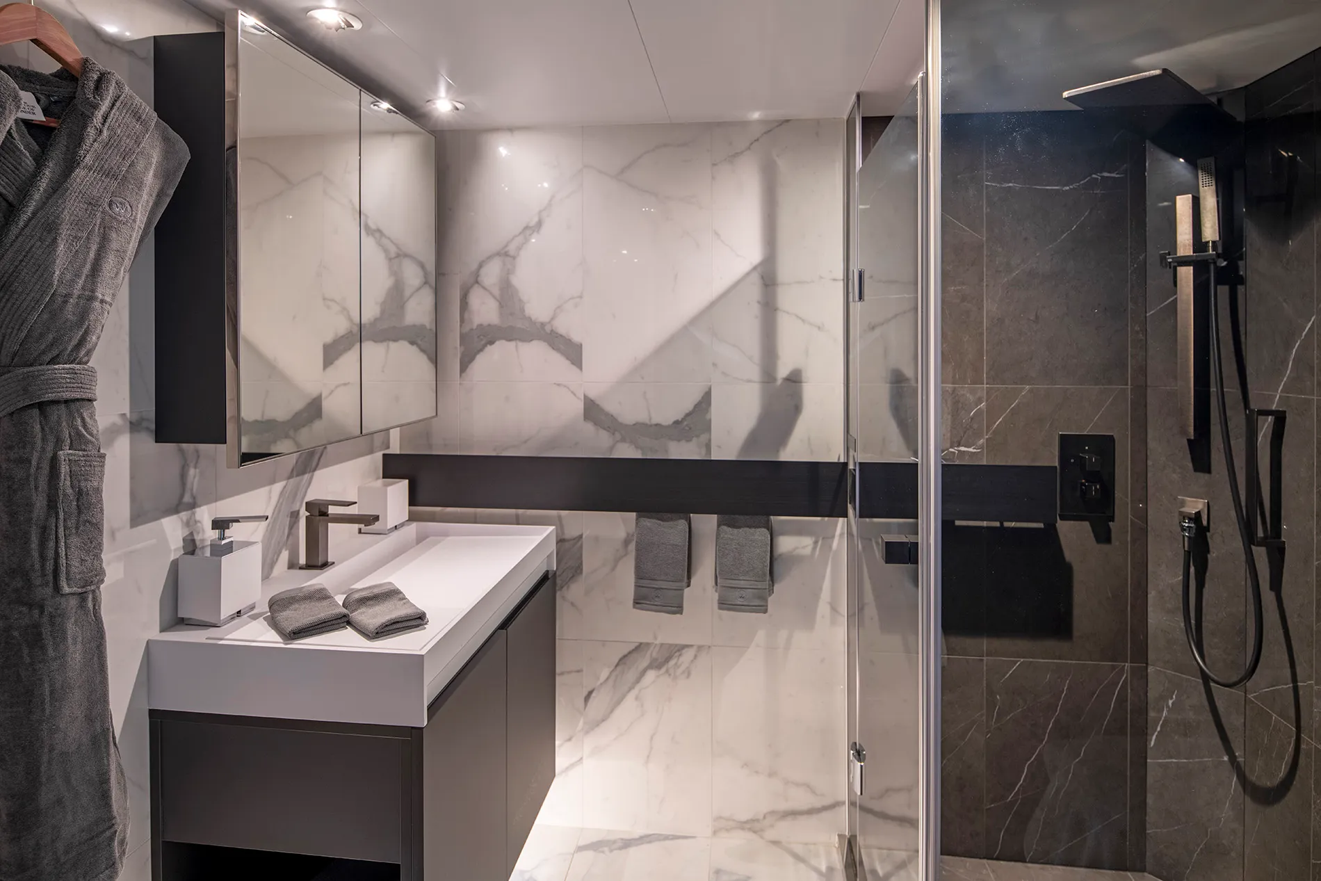 豪華陽台套房 4