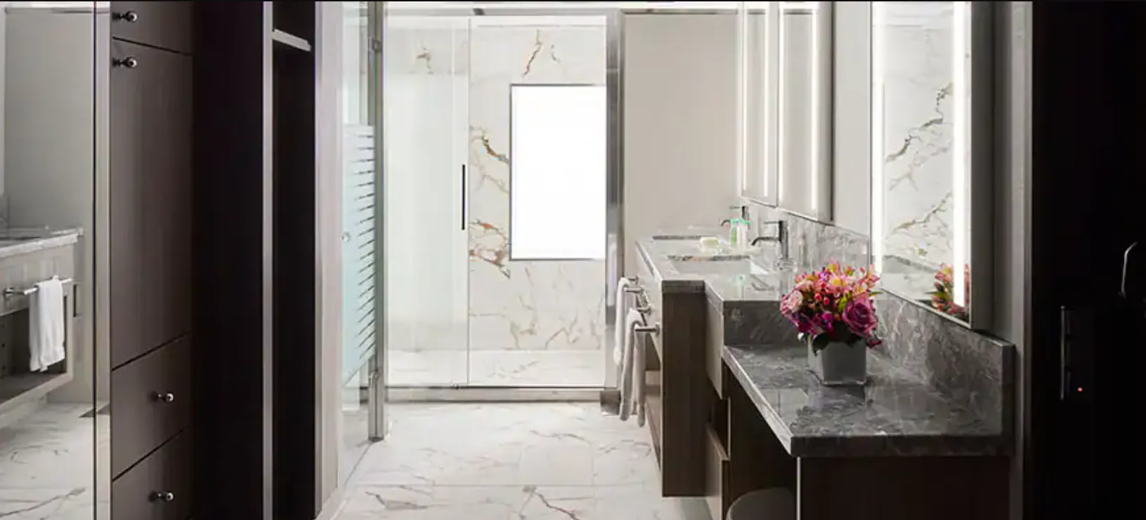 海灣庭院頂層套房（附陽台） 6