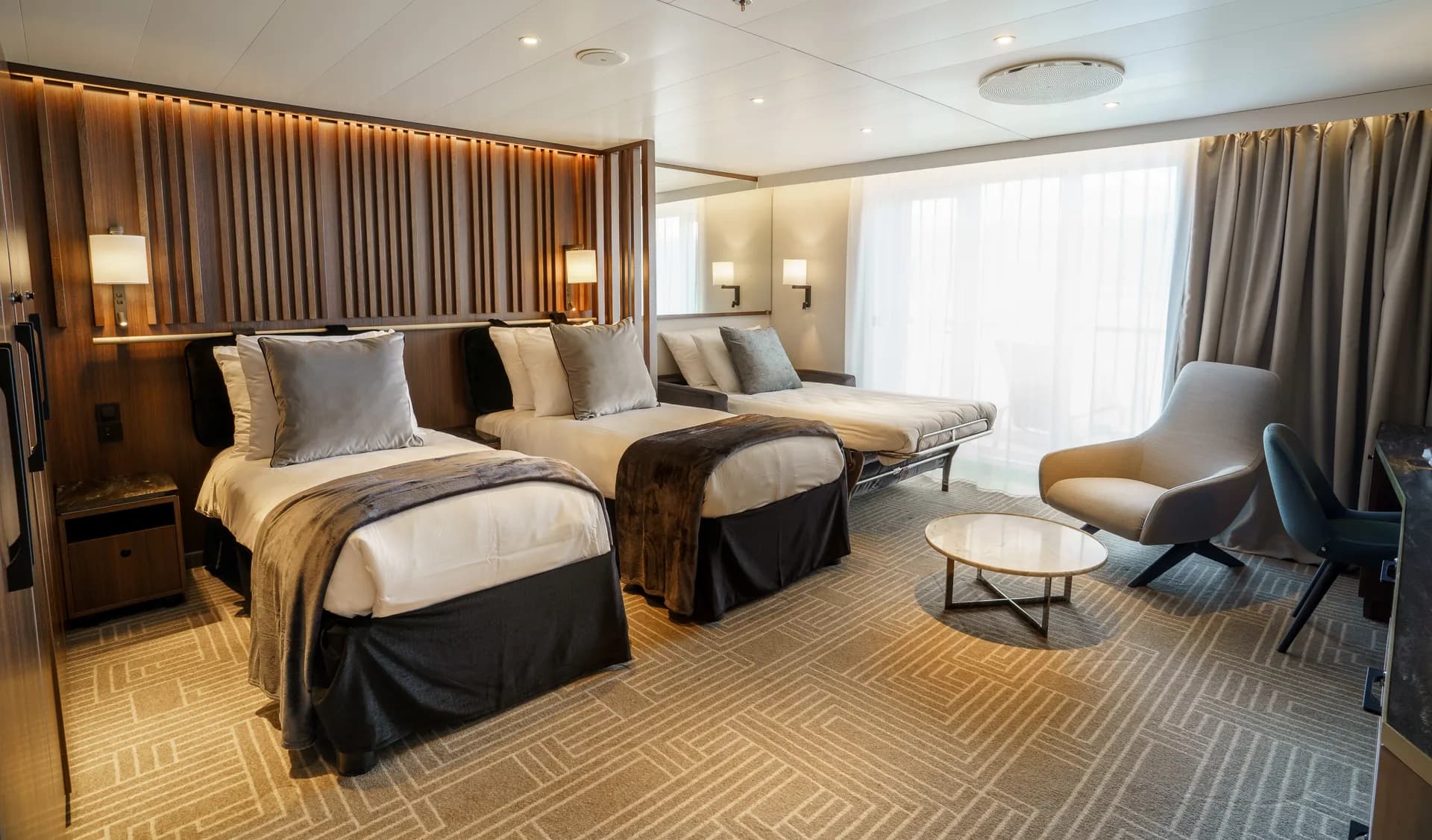 豪華露台套房 12