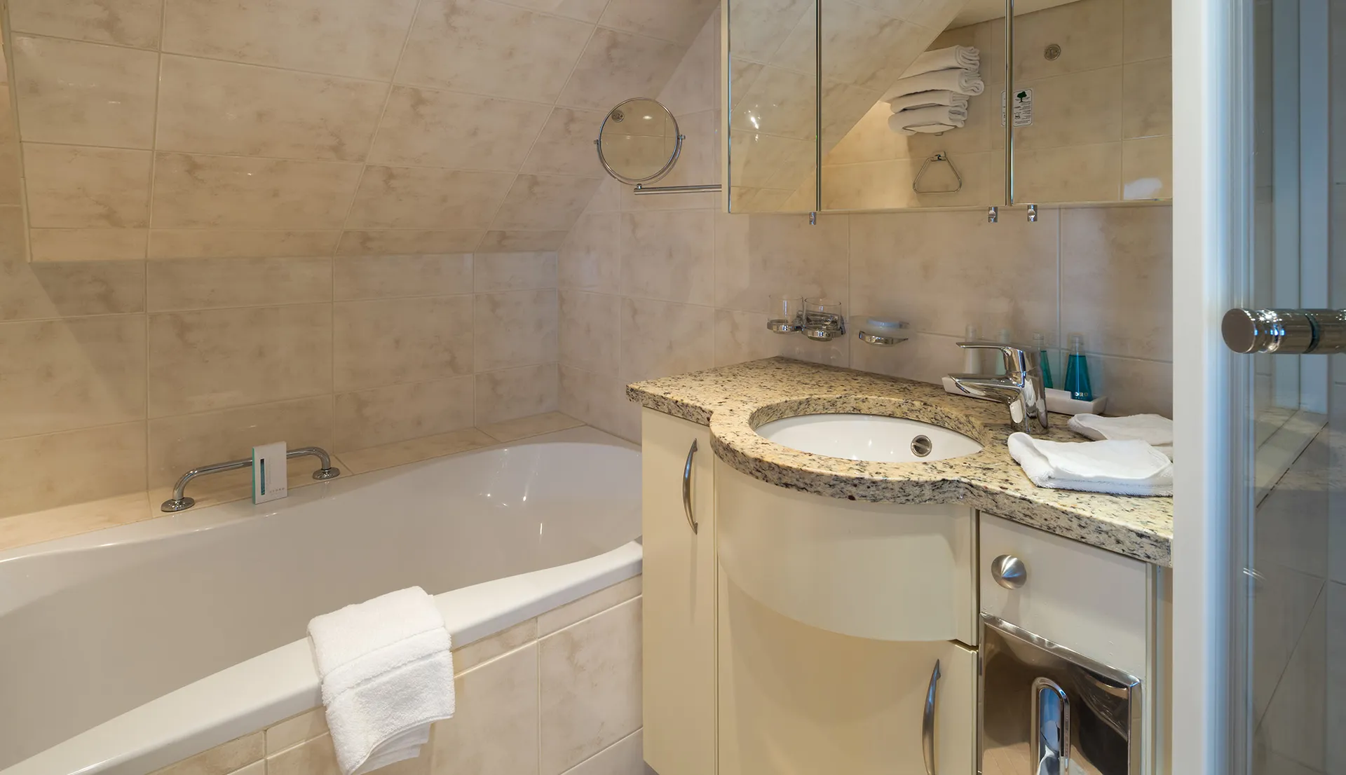 套房 (法式陽台) 5