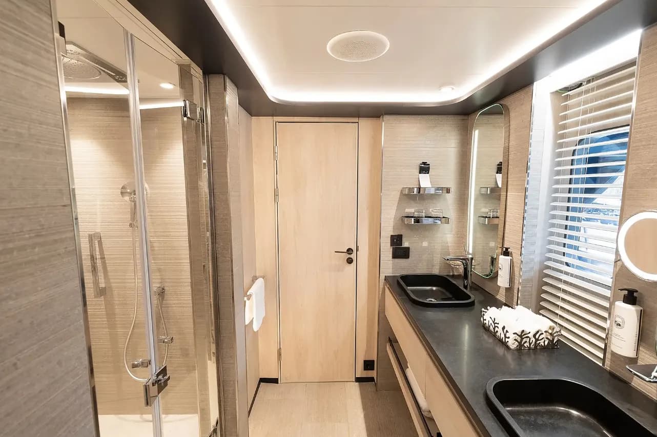 擁有陽台的主人套房 2