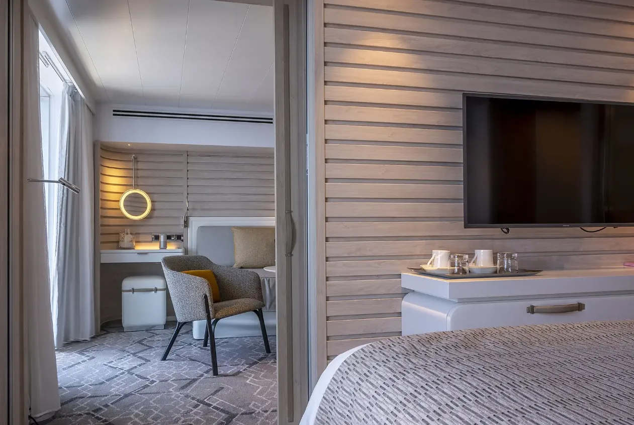 尊貴甲板5號套房 1