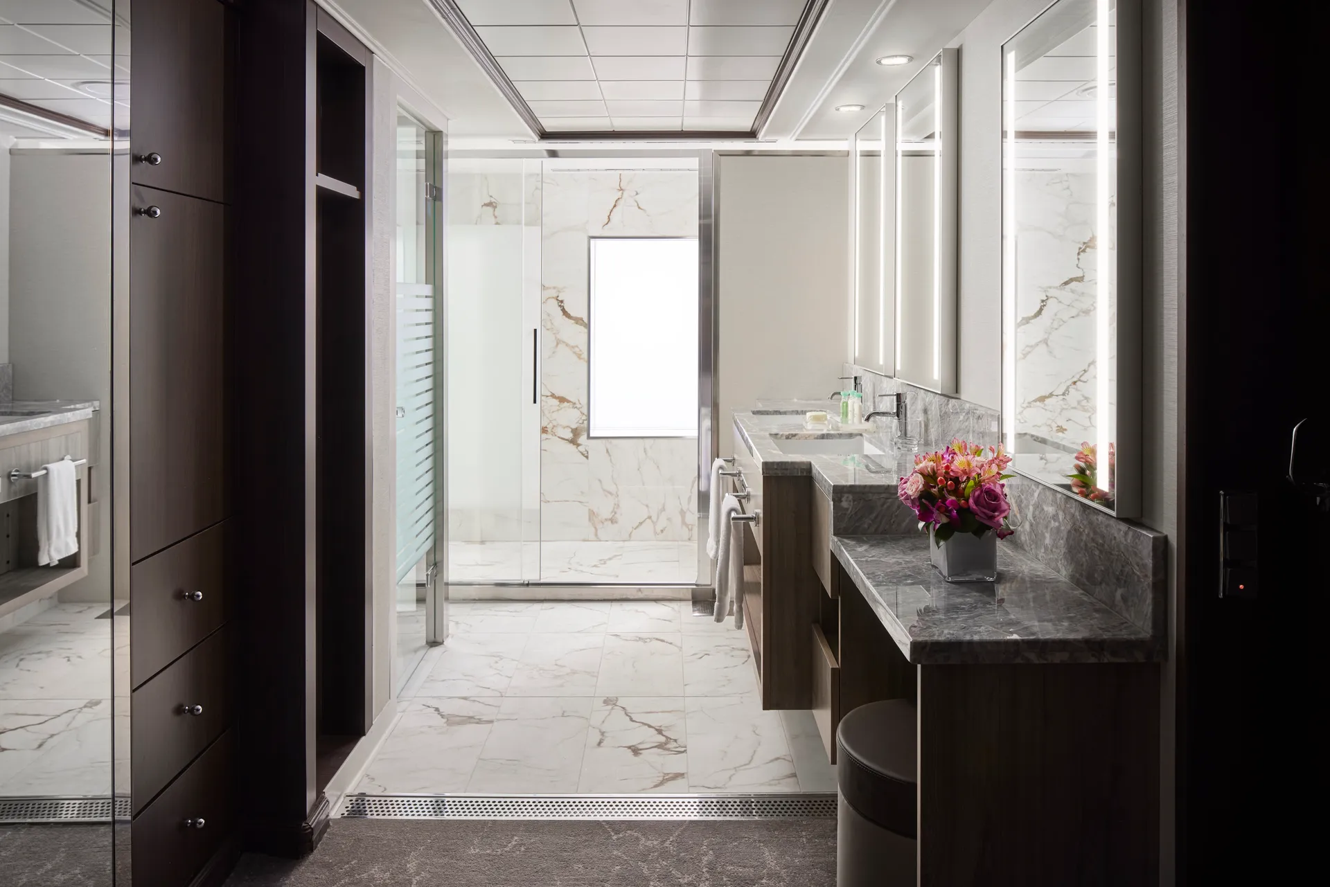 兩臥室豪華家庭套房（附陽台） 1