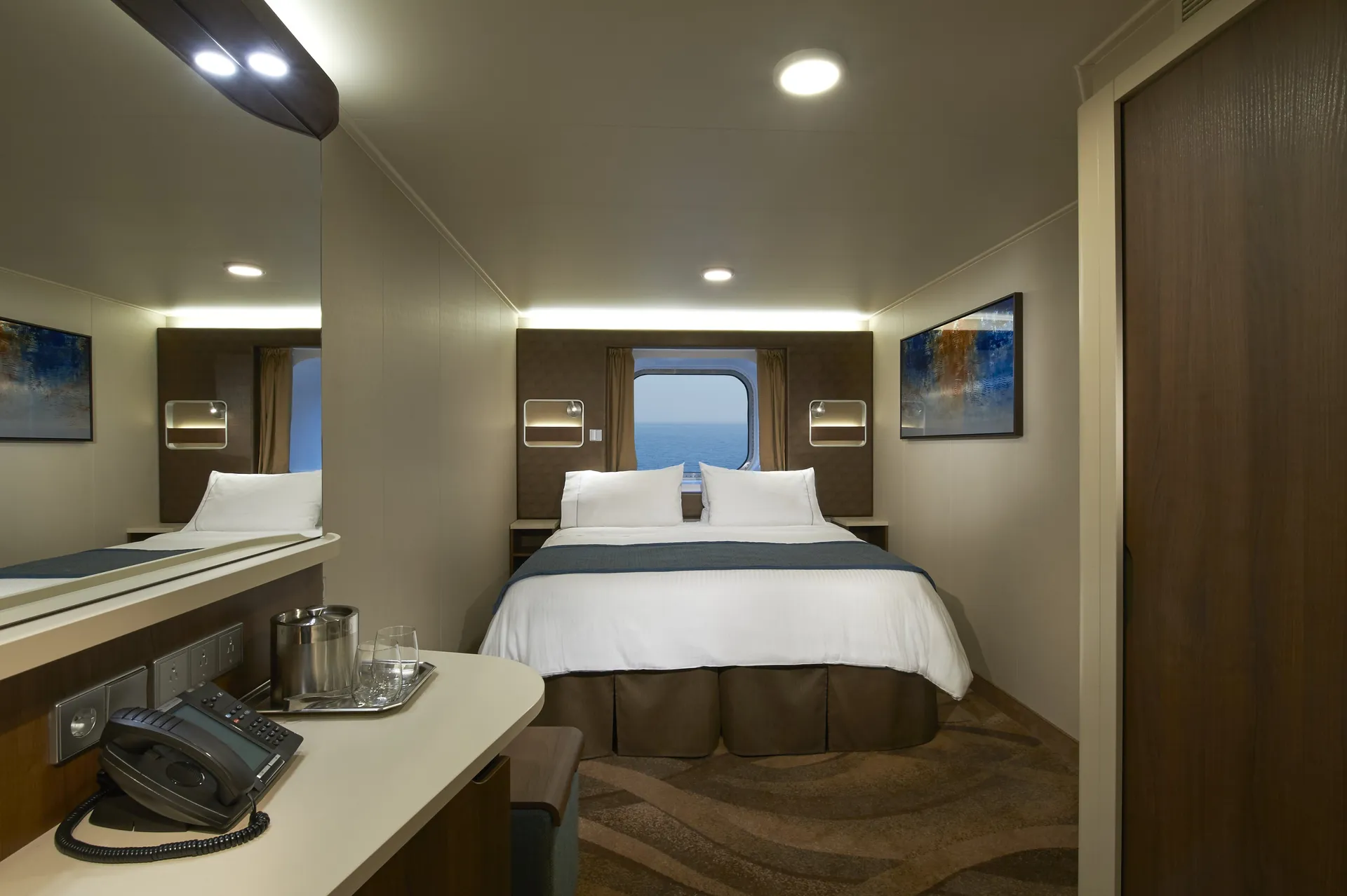 帶畫窗的海景艙 1