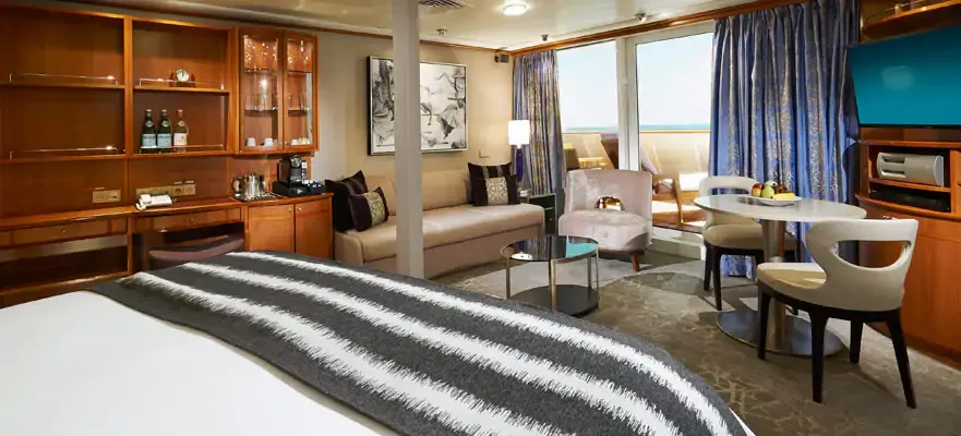 前方陽台的豪華套房 4