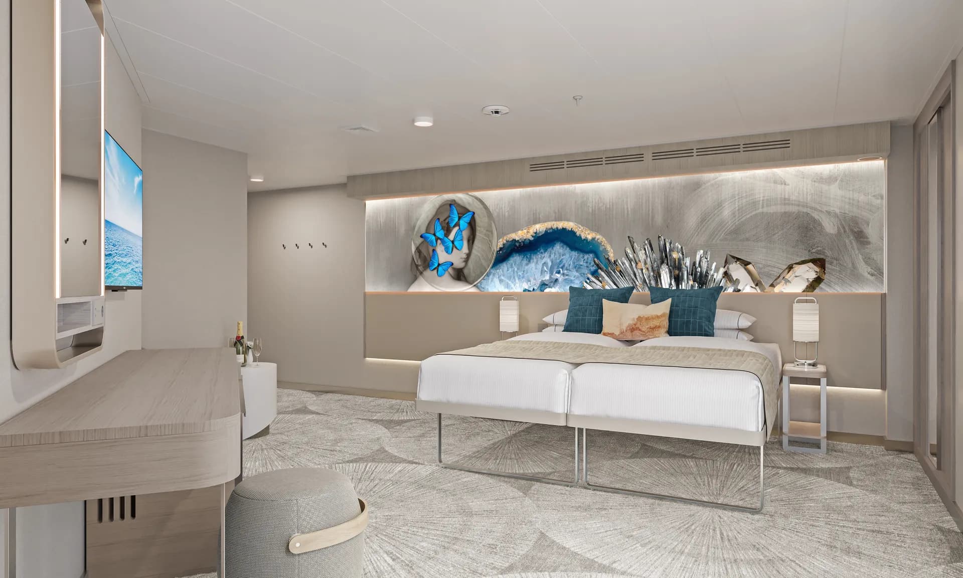 面向船尾的套房帶大陽台 1