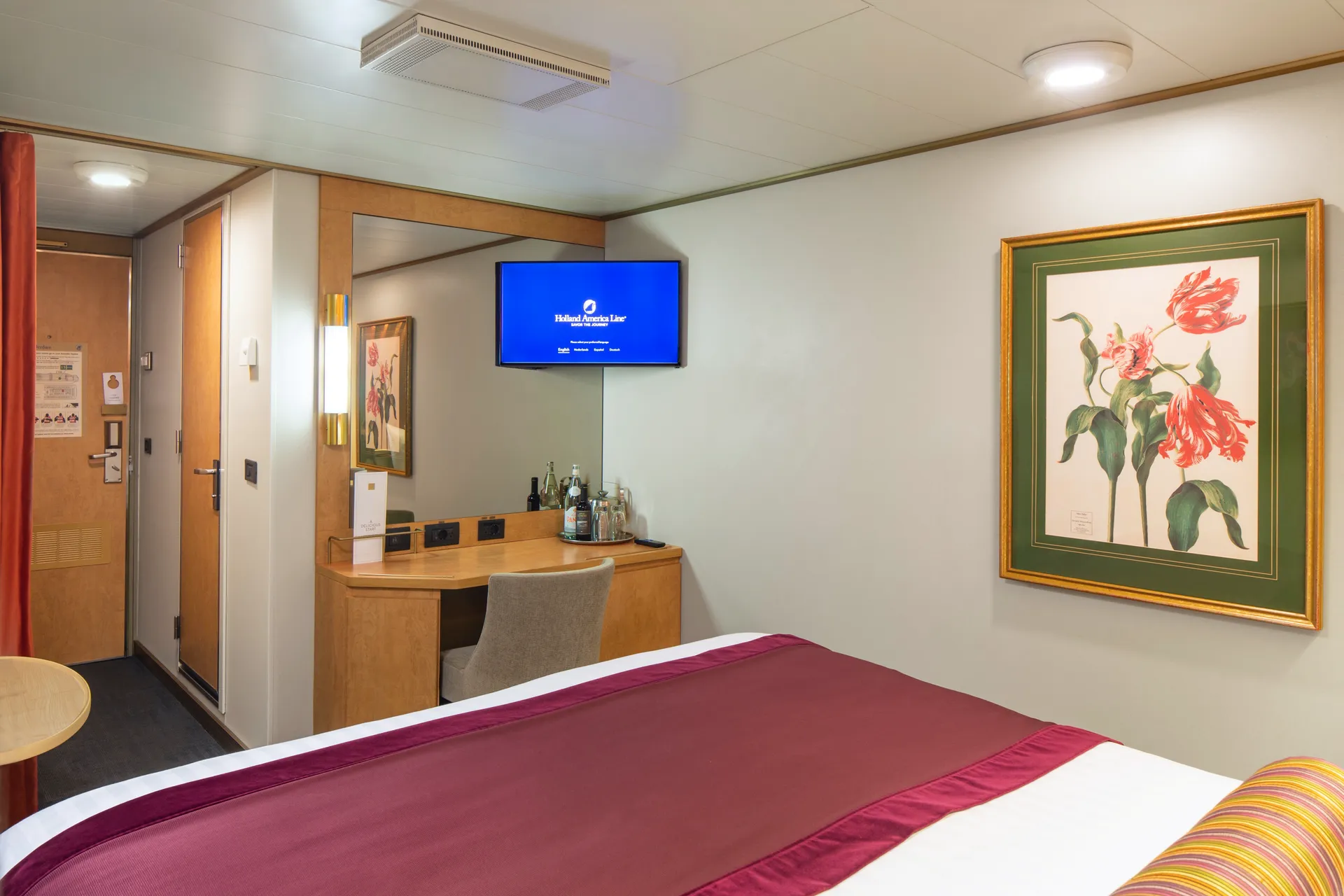 大型/標準內艙房 1