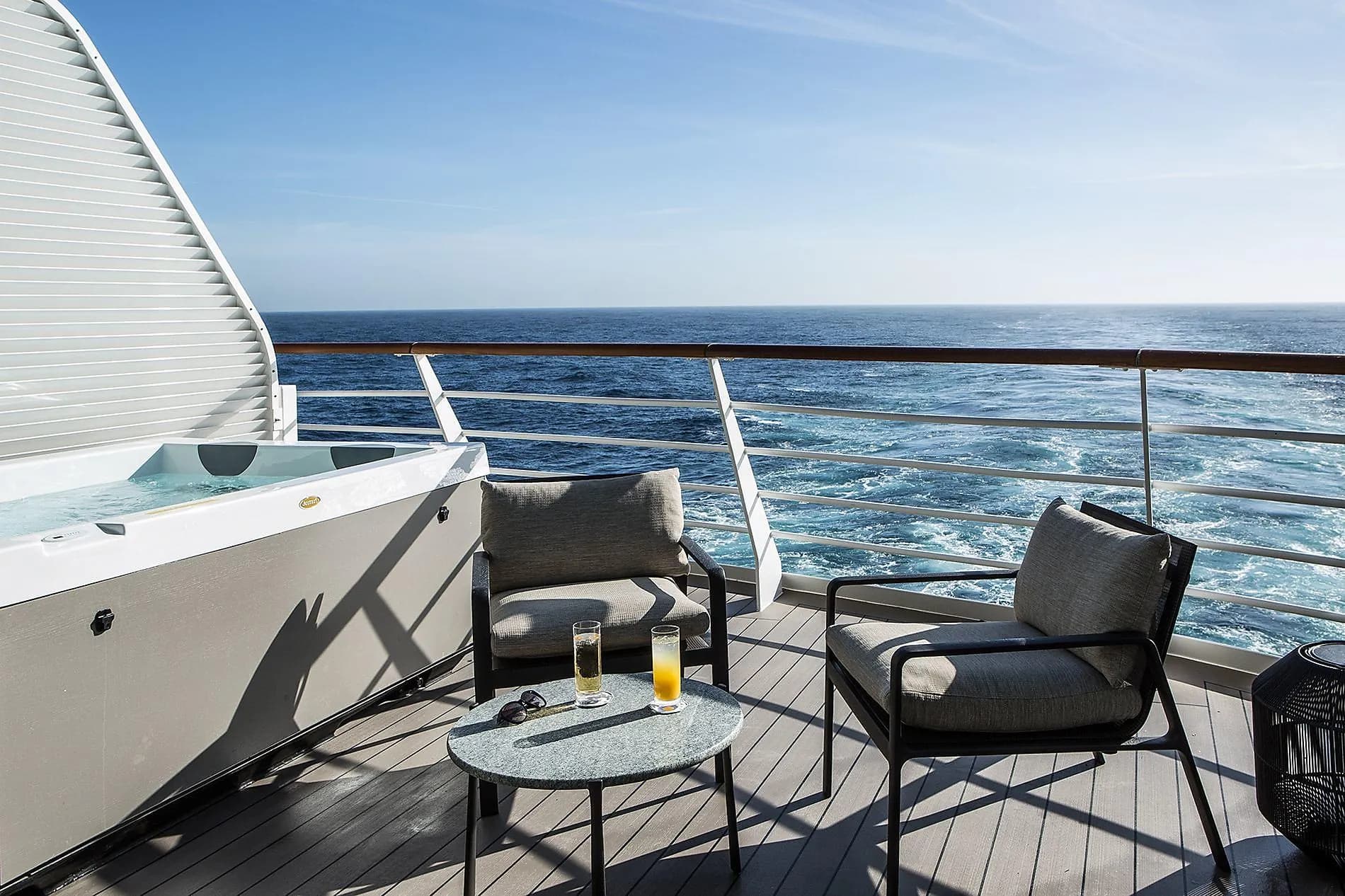 雙層套房 6甲板 2