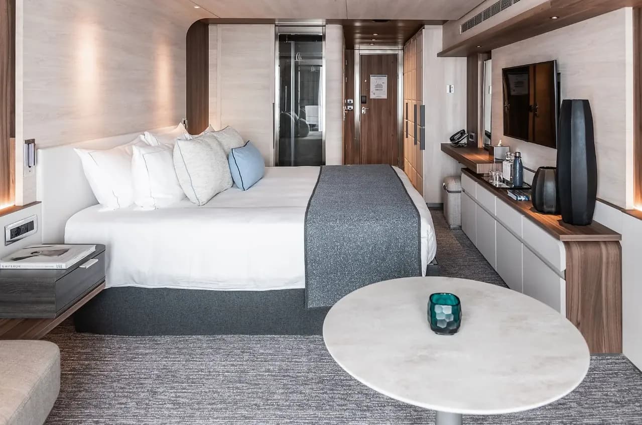 雙層套房 6甲板 7