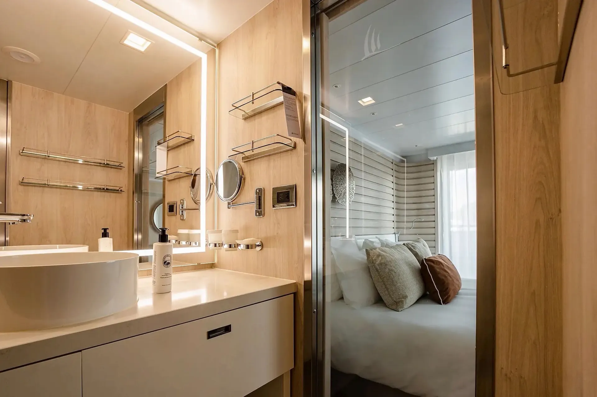 豪華套房 甲板 3 2