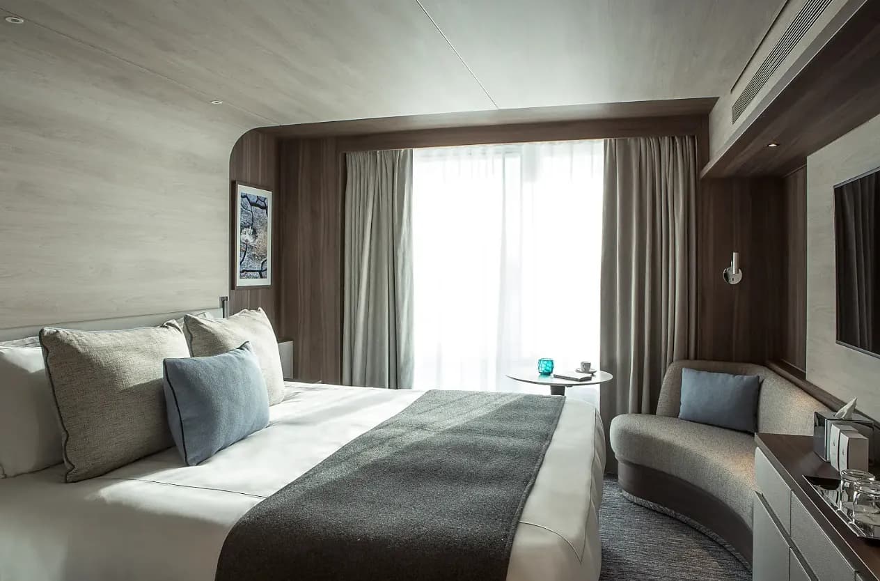 尊貴艙房 7 樓 7