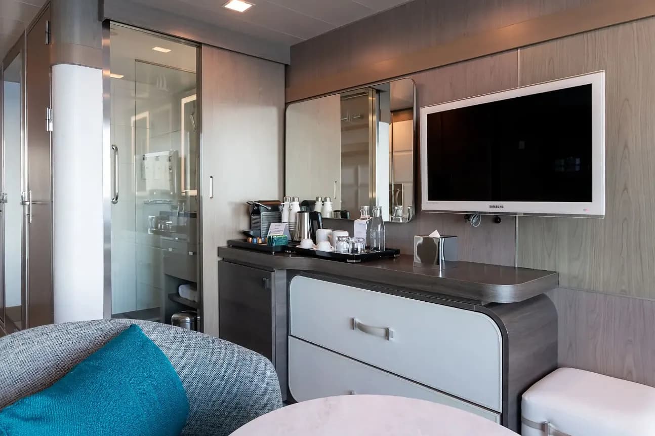 尊貴甲板5號套房 4