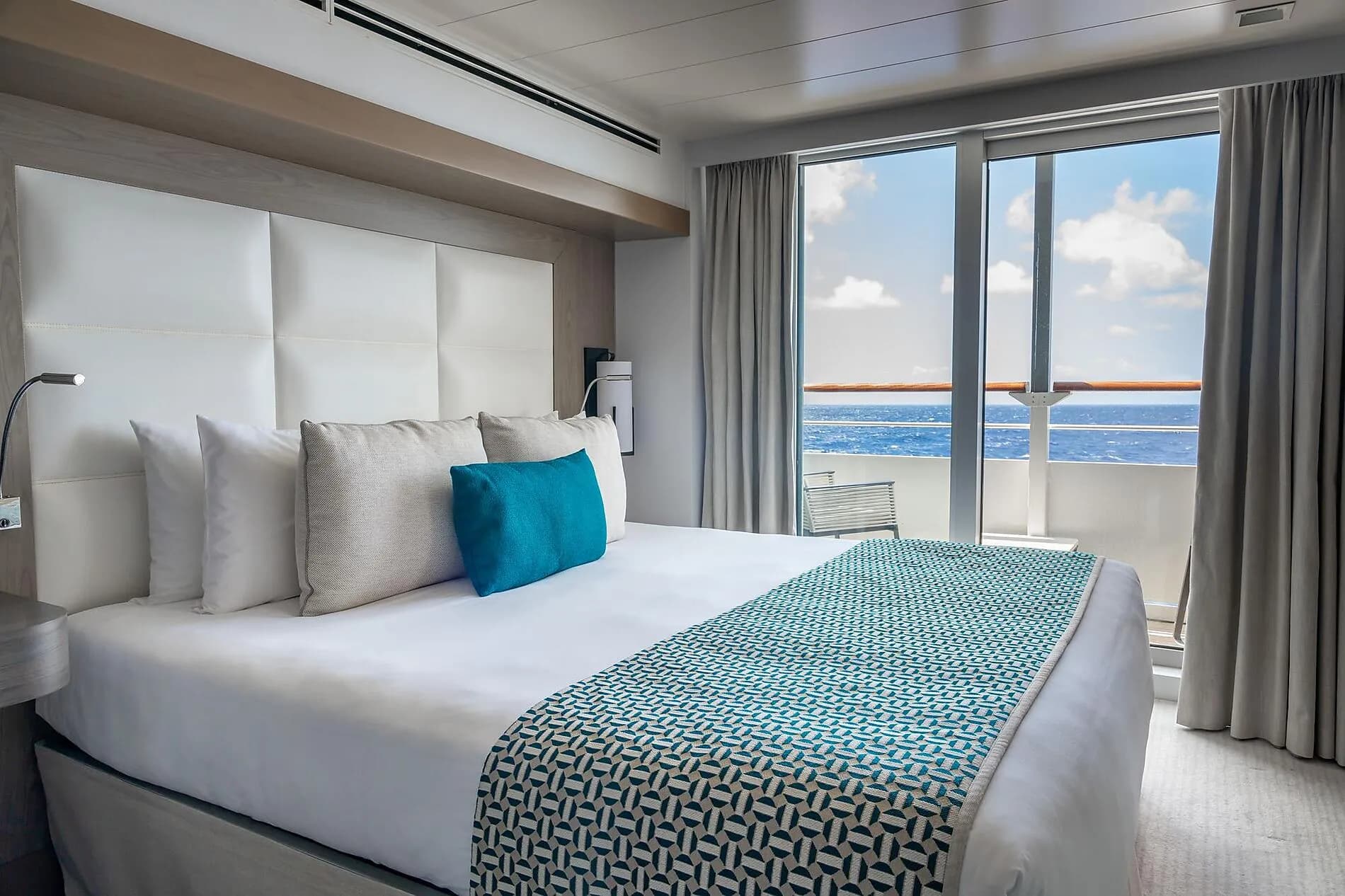 尊貴甲板5號套房 5