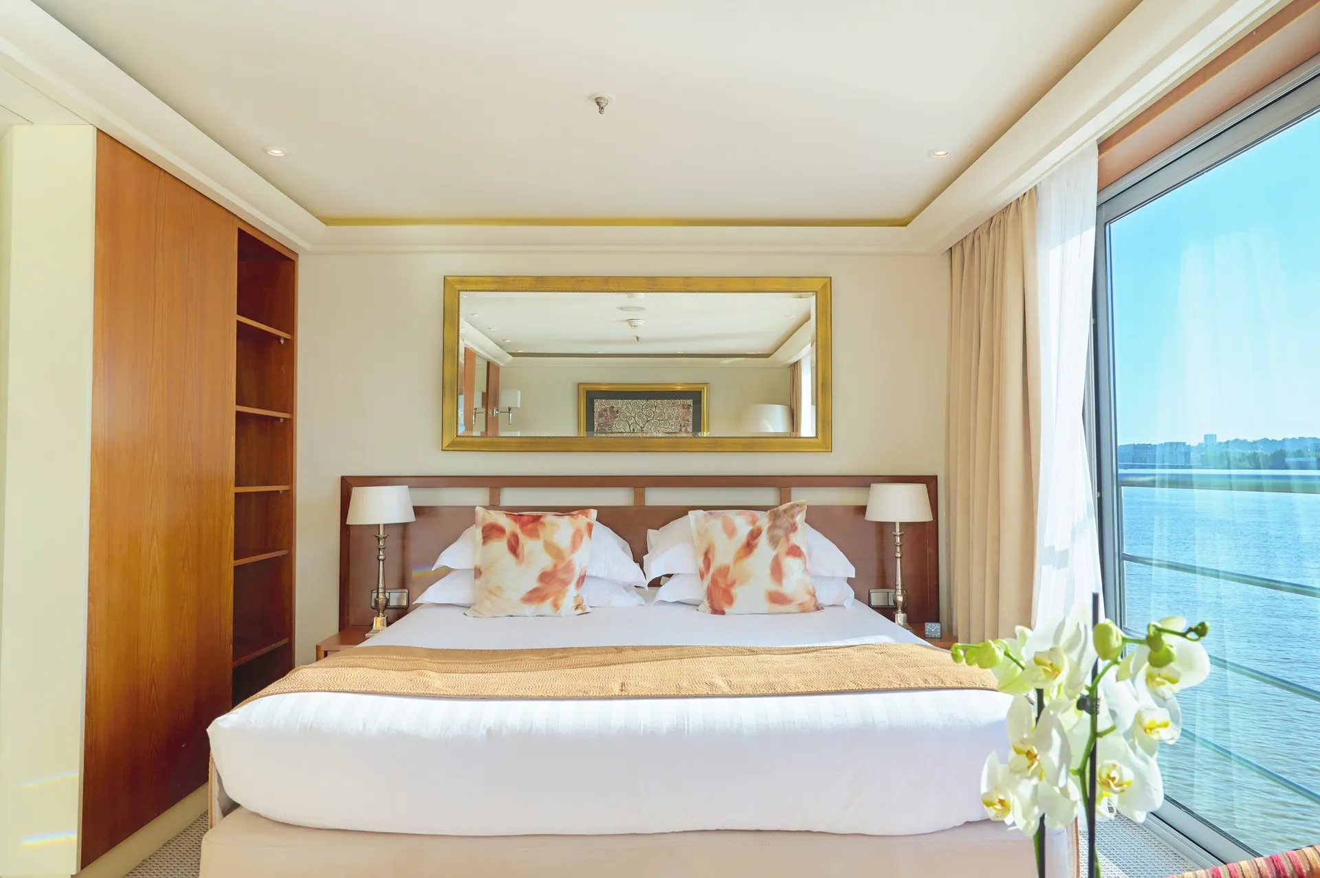 法式陽台套房 2