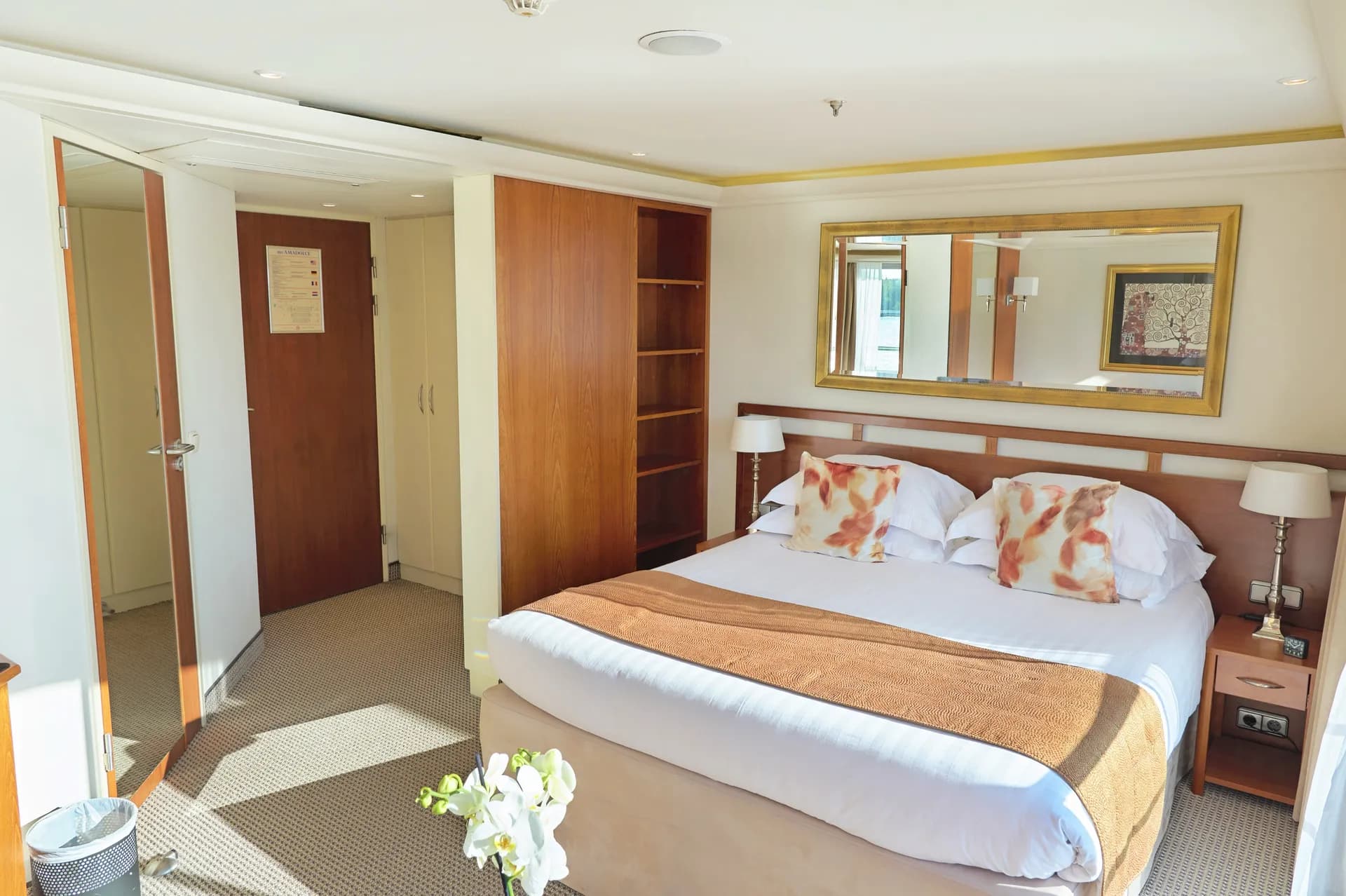 法式陽台套房 1