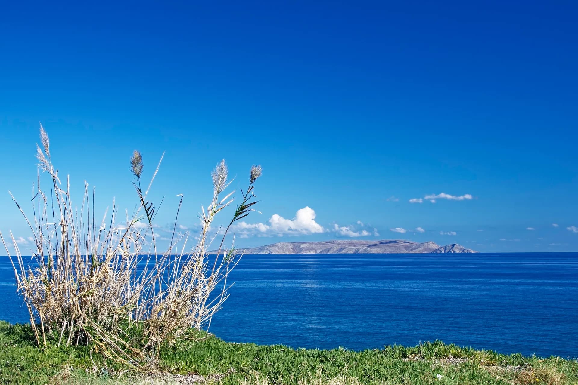 伊斯坦堡至羅馬（奇維塔韋基亞） — 麗晶七海郵輪 · 七海領航者號