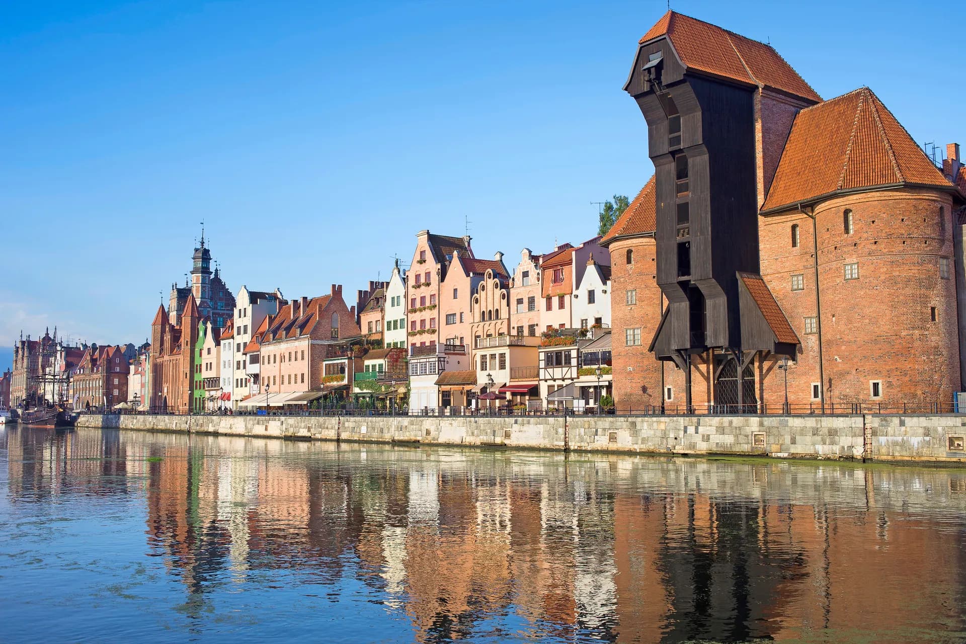 從哥本哈根出發的北歐之旅 — 地中海郵輪 · 地中海華麗號