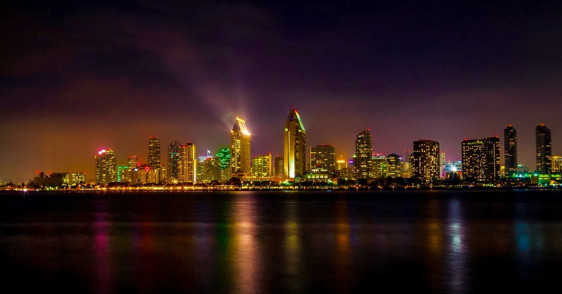 從巴塞隆納經巴拿馬運河 — 地中海郵輪 · 地中海詩歌號