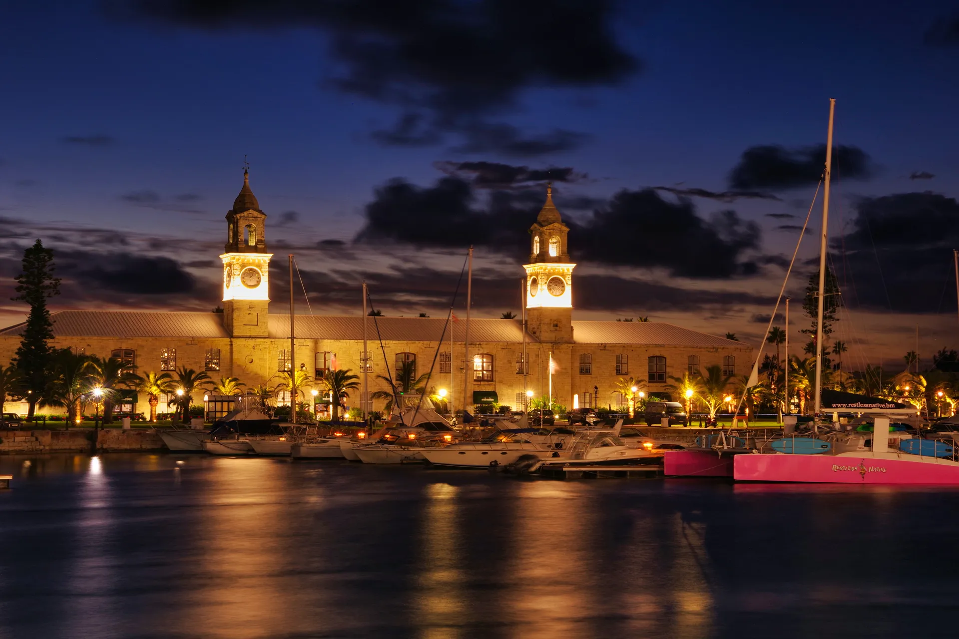 從馬薩諸塞州波士頓出發的哈利法克斯與百慕達 — 挪威郵輪 · 諾唯真逍遙號