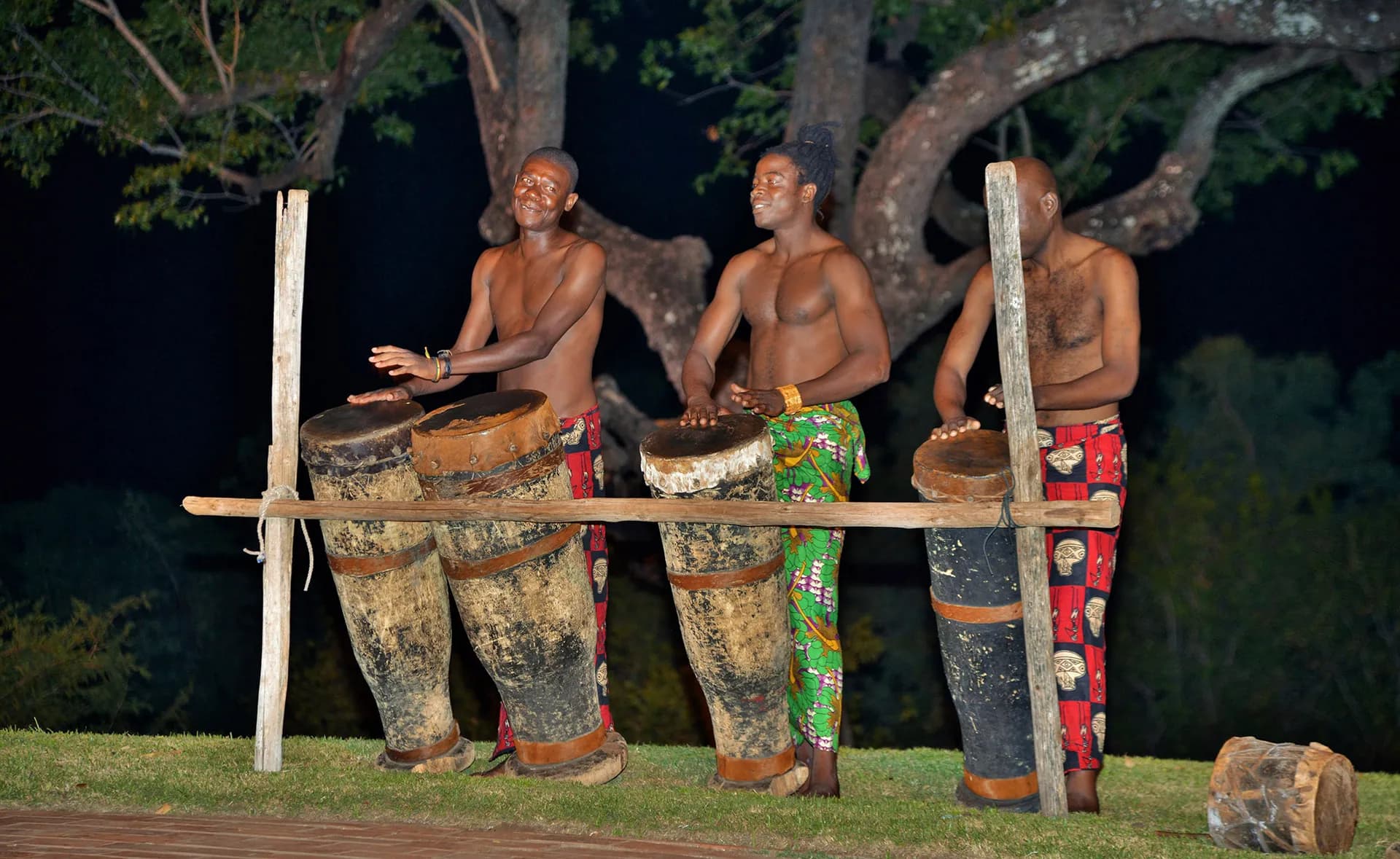南非之星 — 阿瑪河輪 · 尚比西女王號