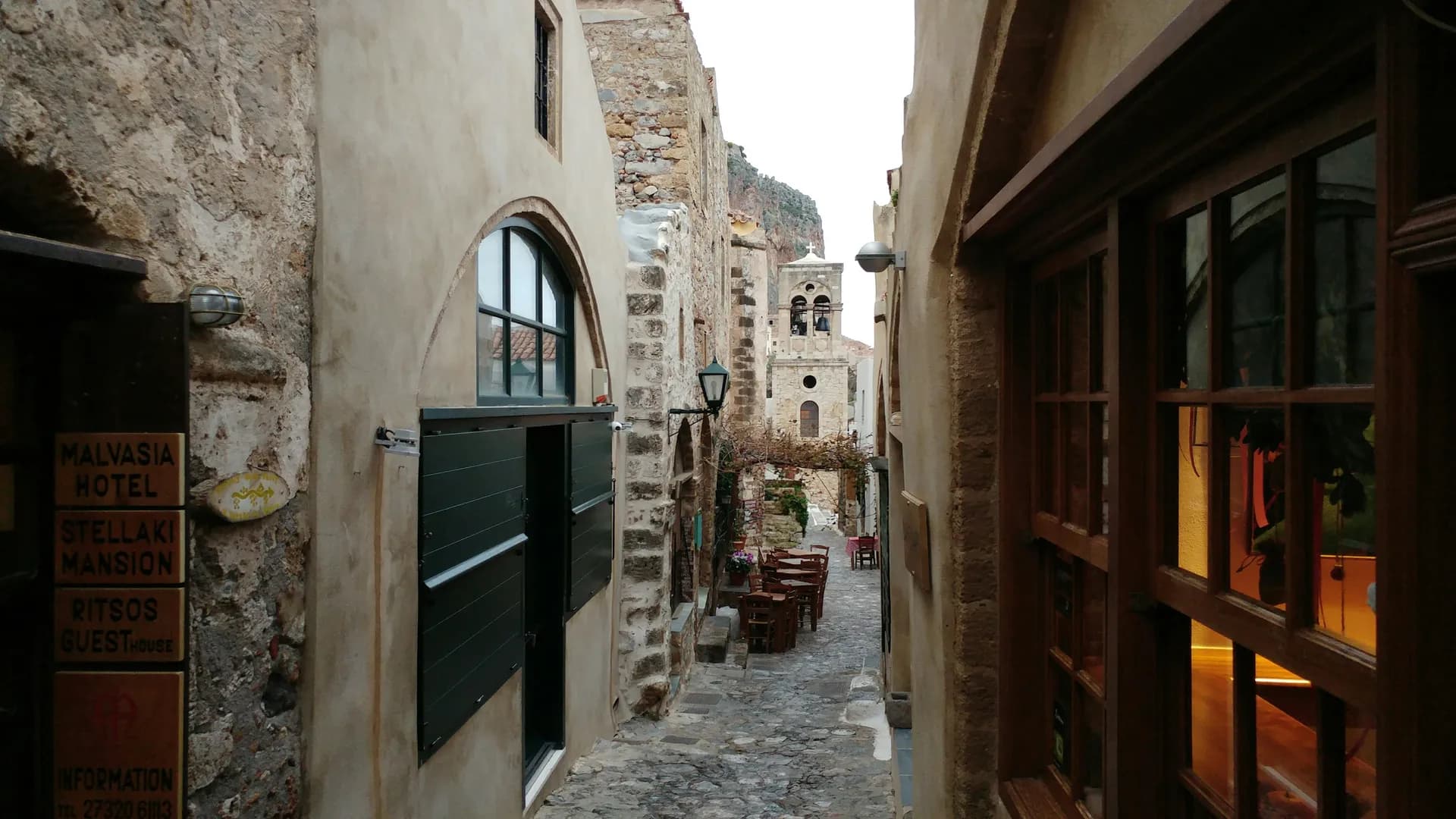 從古老低語到愛琴海奇觀的旅程 — 意鉑奢華郵輪 · 意鉑二號