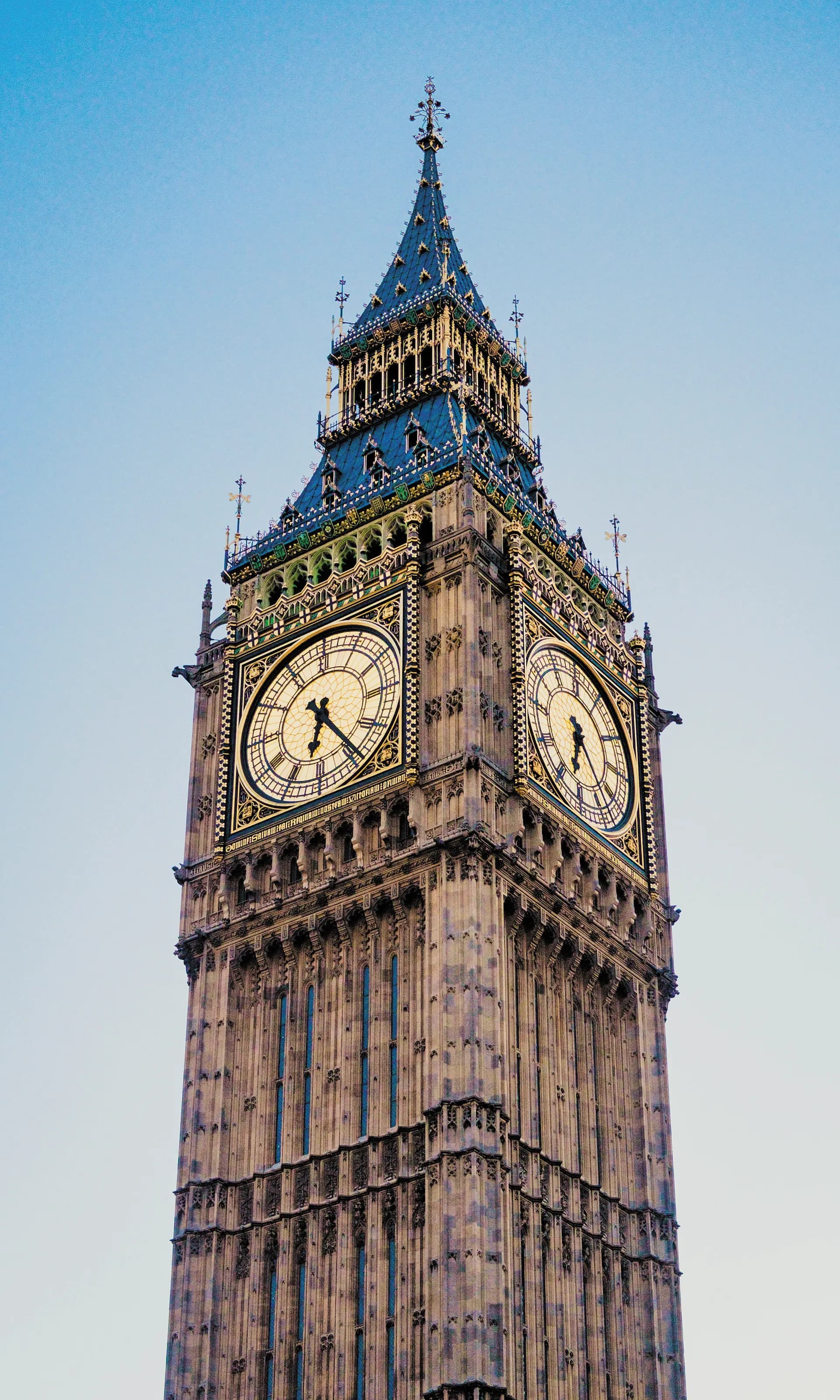 穿越壯麗峽灣與豐富發現之旅 — 意鉑奢華郵輪 · 意鉑四號