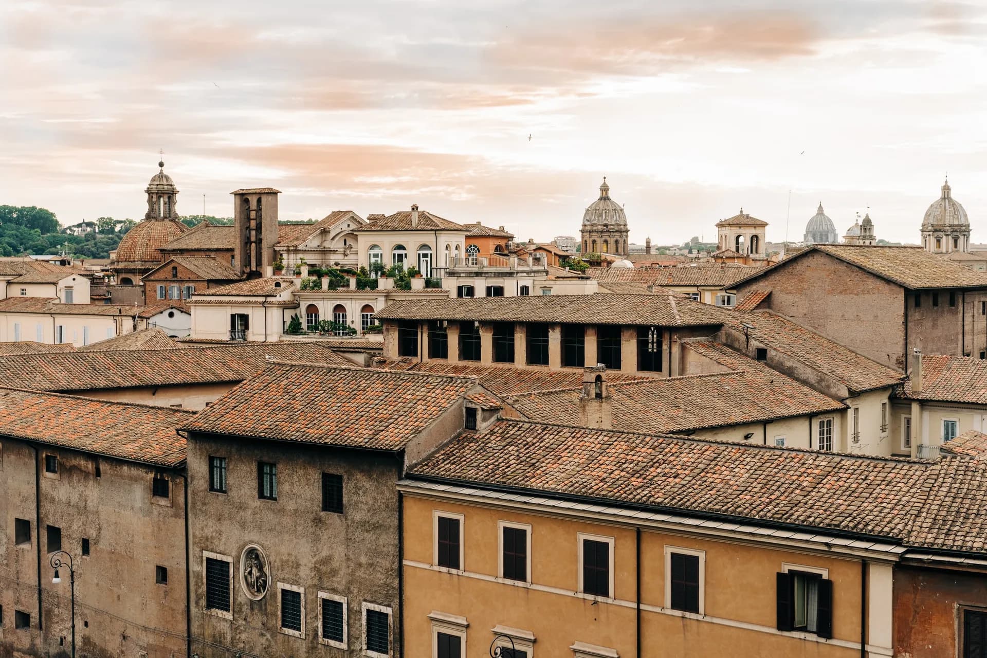 穿越壯麗地中海的新年慶祝之旅 — 意鉑奢華郵輪 · 意鉑五號