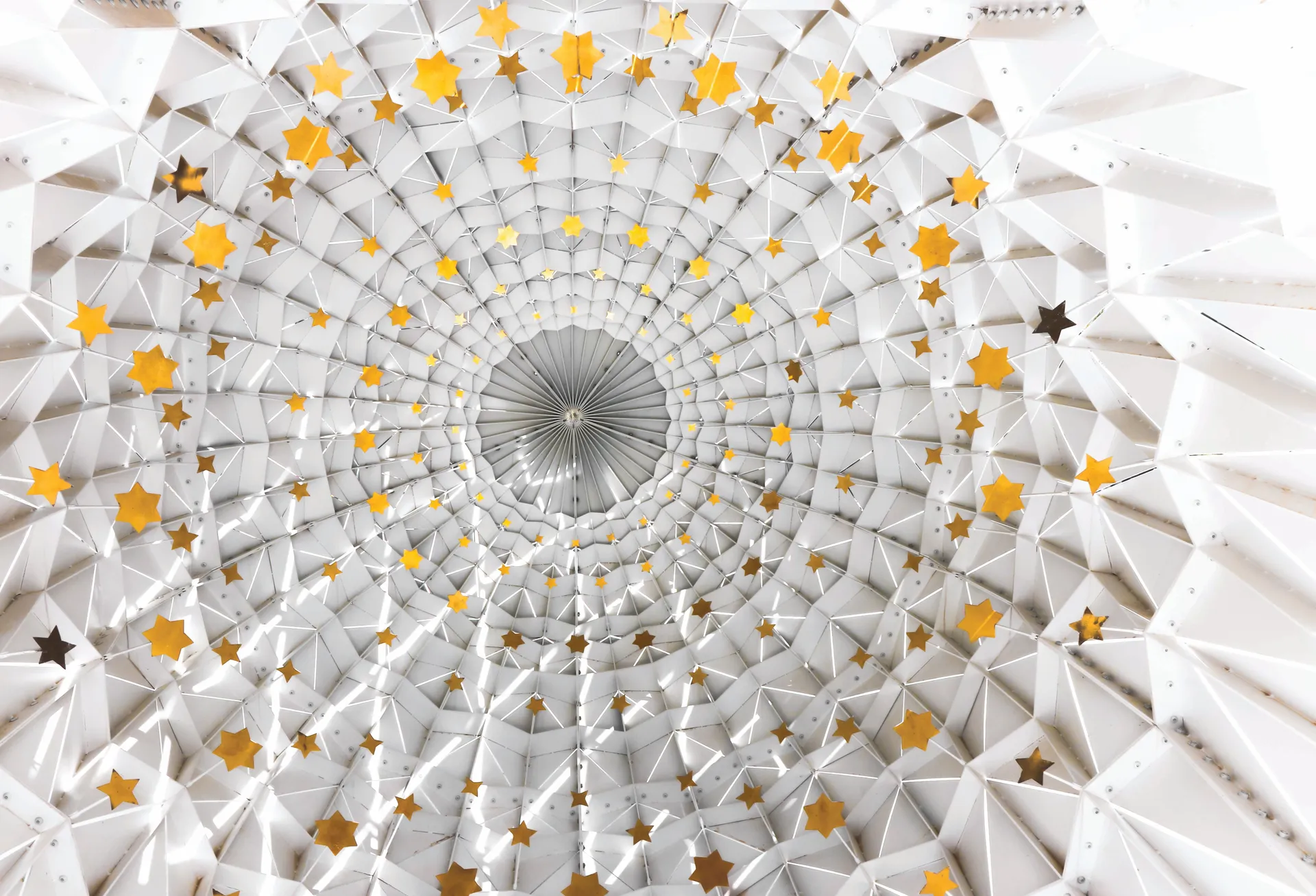 Арабын булангийн бясалгалын мөчүүдийн аялал — Explora Journeys · EXPLORA II