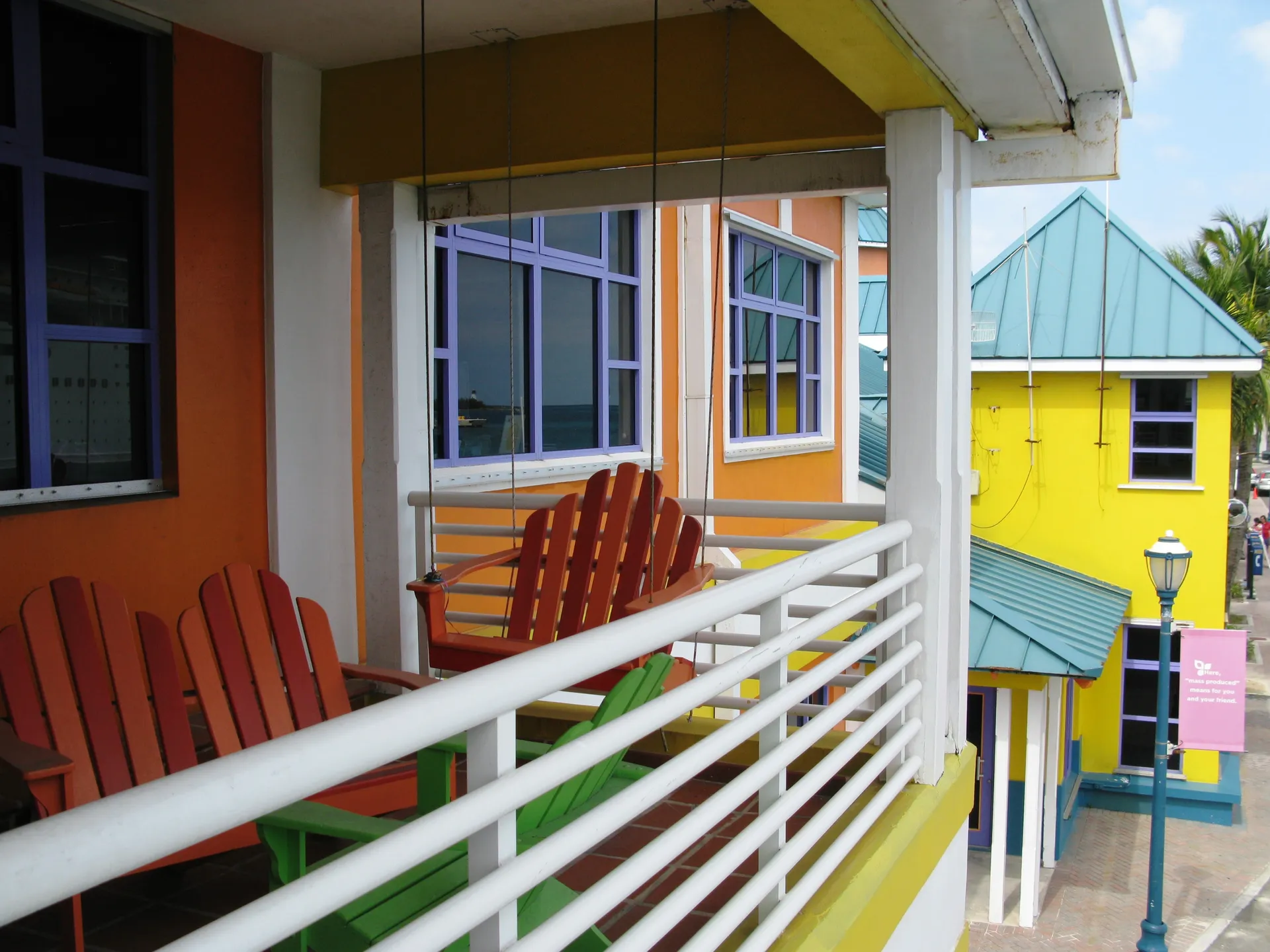 東加勒比海探險者與巴拿馬運河 — 荷美郵輪 · 歐羅丹號