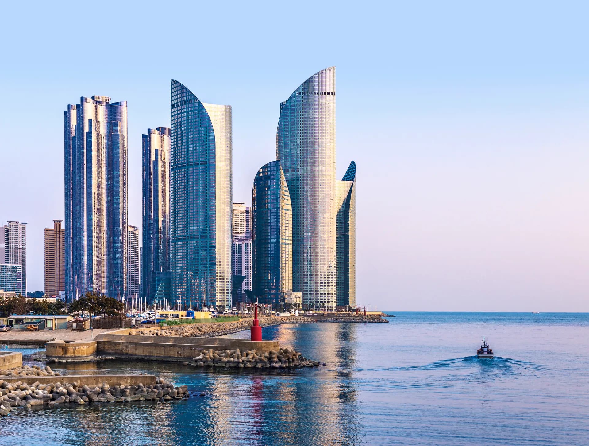 從東京出發的亞洲 — 地中海郵輪 · 地中海榮耀號