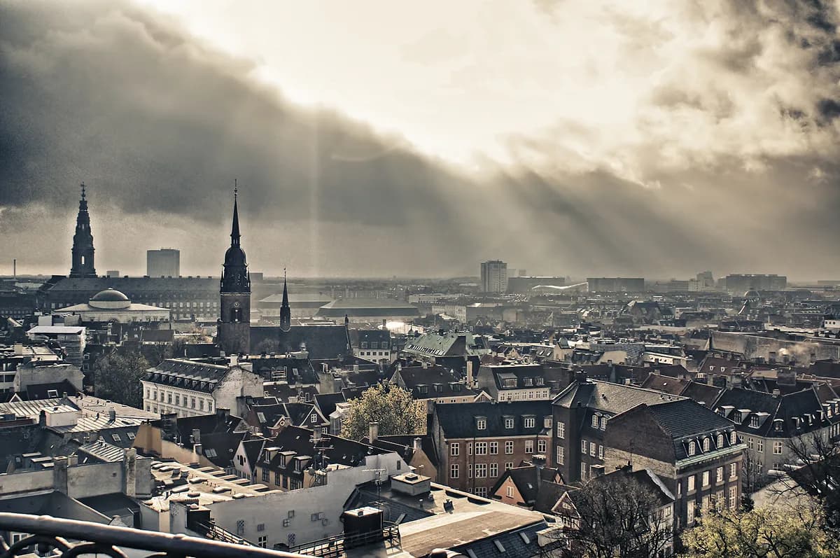 北海的島嶼與城市 — 龐洛郵輪 · 尚普蘭號