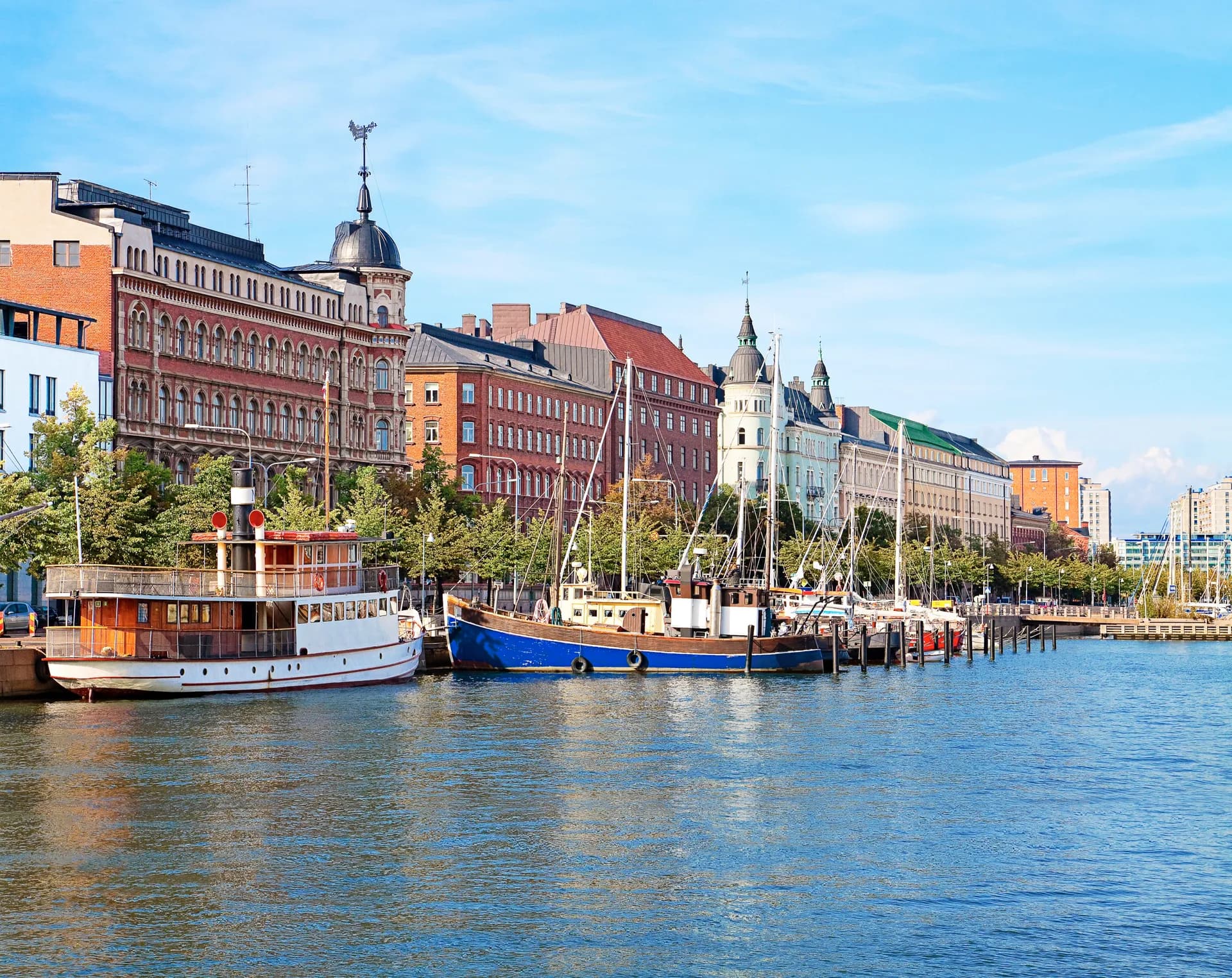 博斯尼亞灣，通往北極的門戶 — 龐洛郵輪 · 指揮官夏古號
