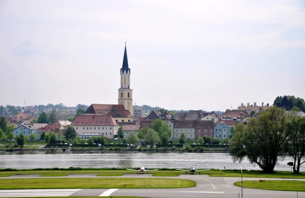多瑙河交響曲，布達佩斯1晚（西行） — 艾凡隆河輪 · 亞法隆印象號