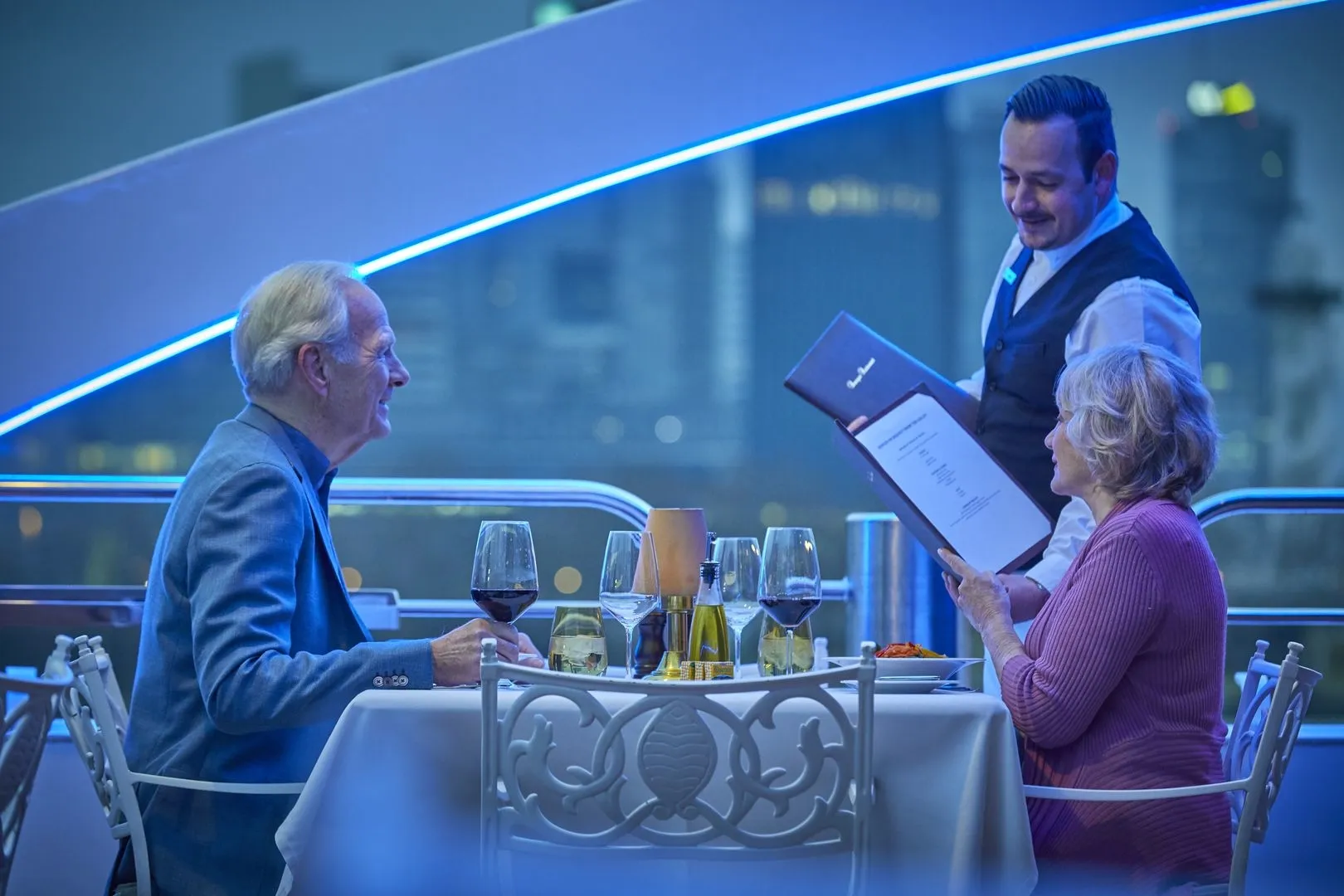 寰宇瑪麗亞‧特蕾莎號 7