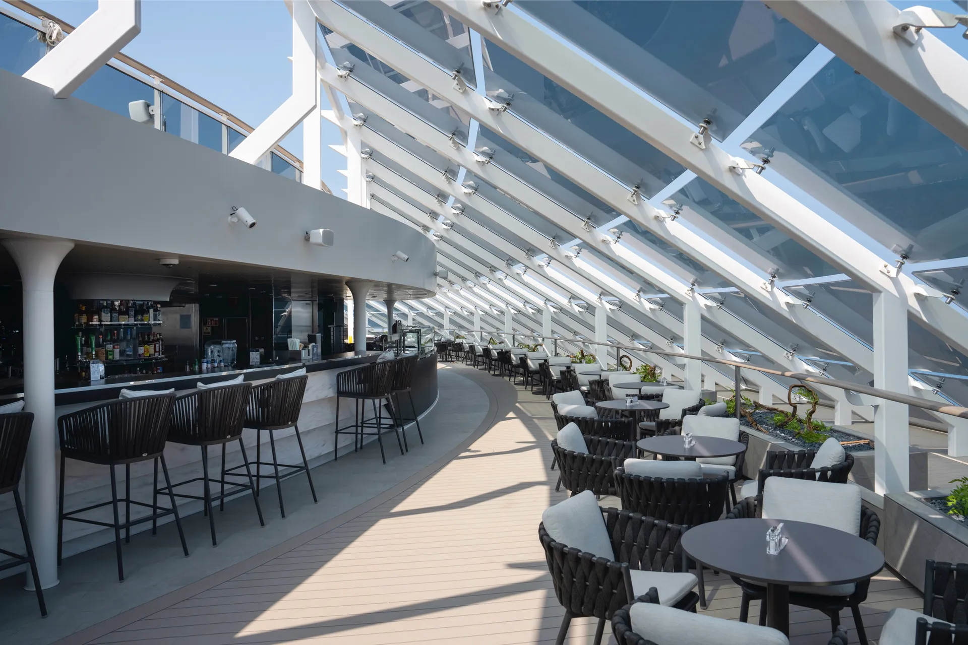 MSC Yacht Club Bar